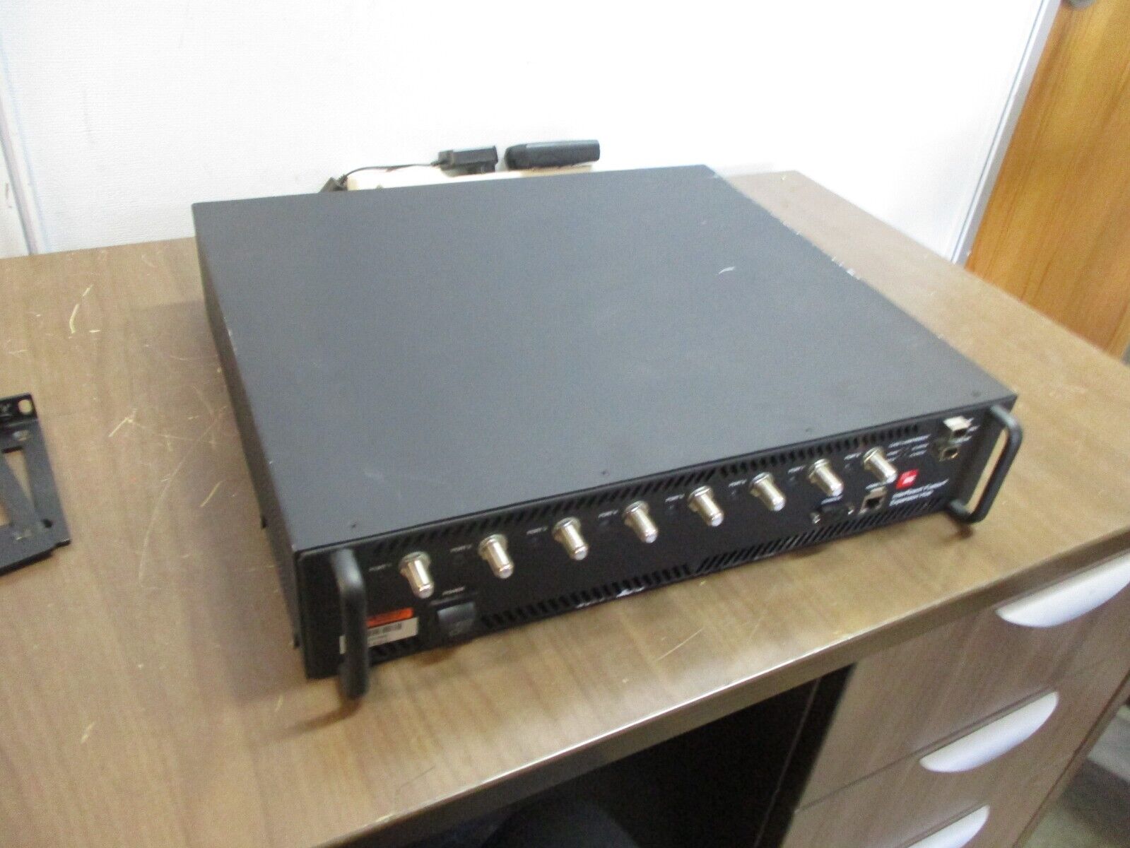 ADC InterReach Fusion Expansion Hub 740630-2 Rev. E F/W Rev. 00008D Used