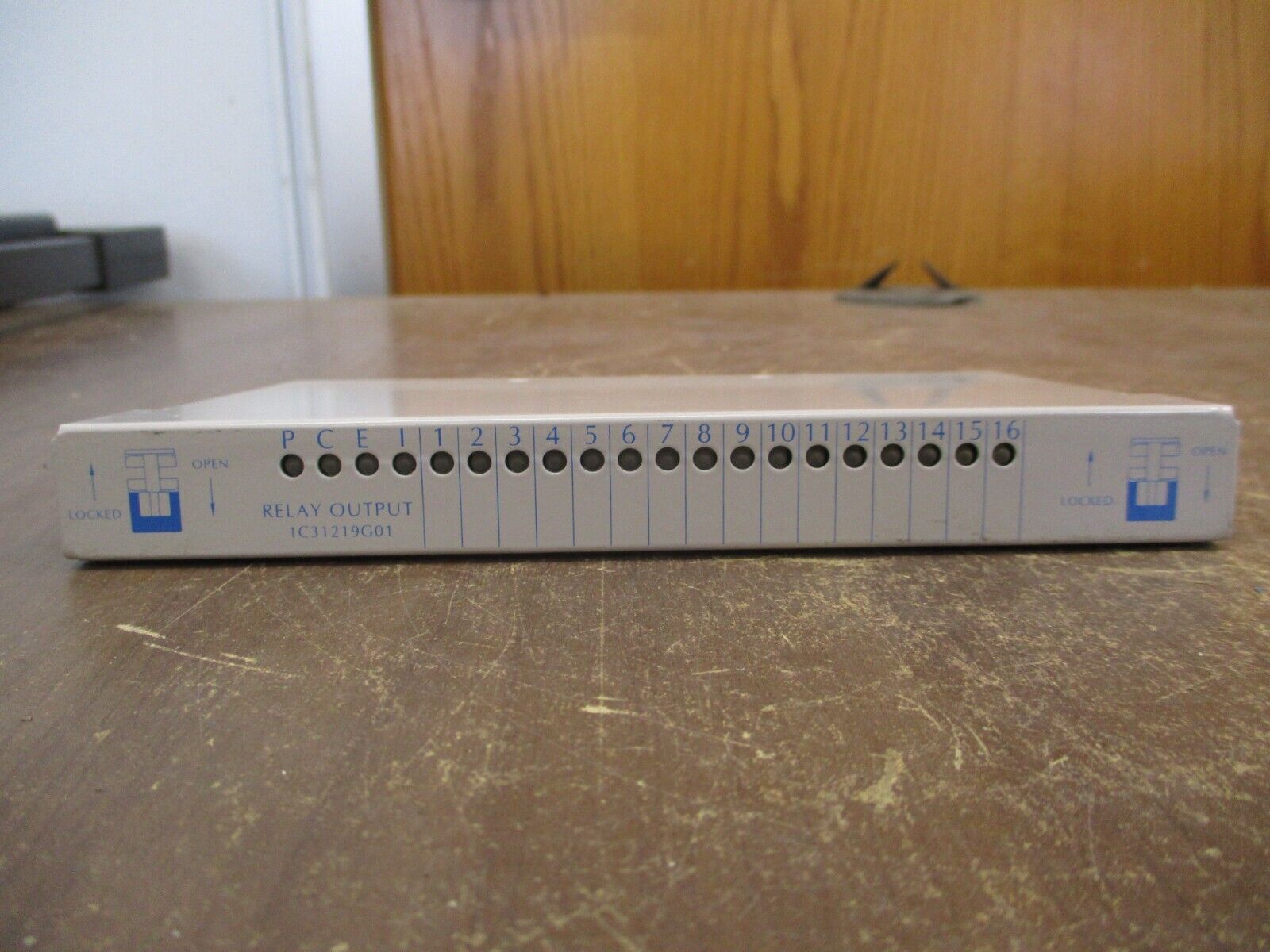 Emerson Ovation Relay Output Module 1C31219G01 Used
