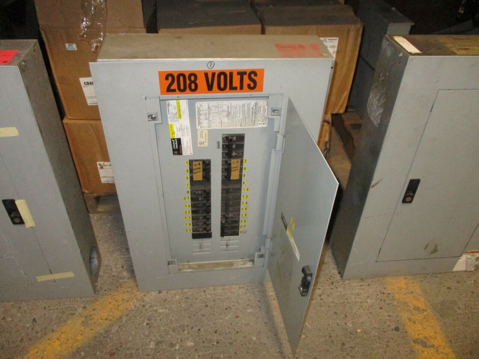 GE Main Breaker Circuit Breaker Panel AQF3241ATX 100A Main 125A Max 208Y/120V