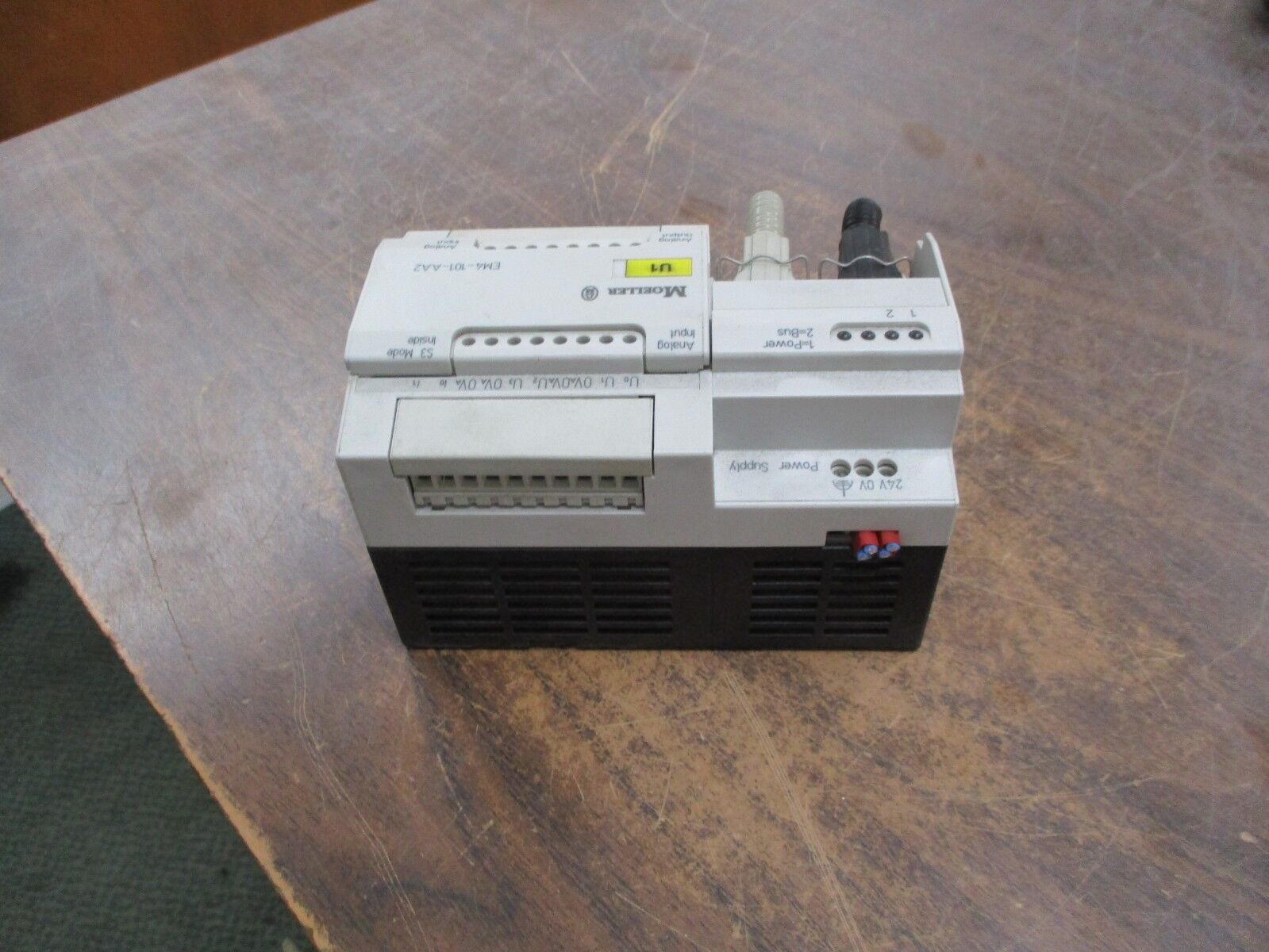 Moeller Analog I/O Module EM4-101-AA2 Power Supply: 24VDC 0.15A Used
