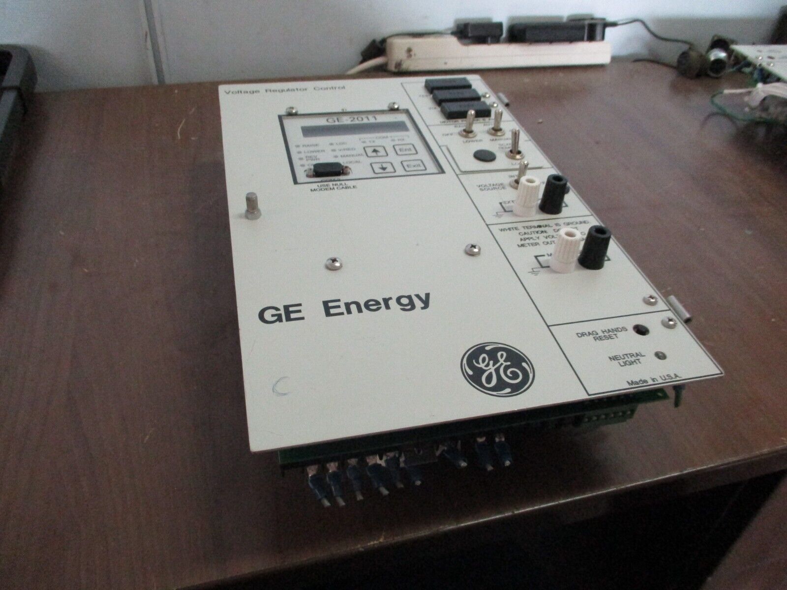 GE GE-2011 Voltage Regulator Control GE-2011C-6SL S/W: D-0146V08.08.05 Used