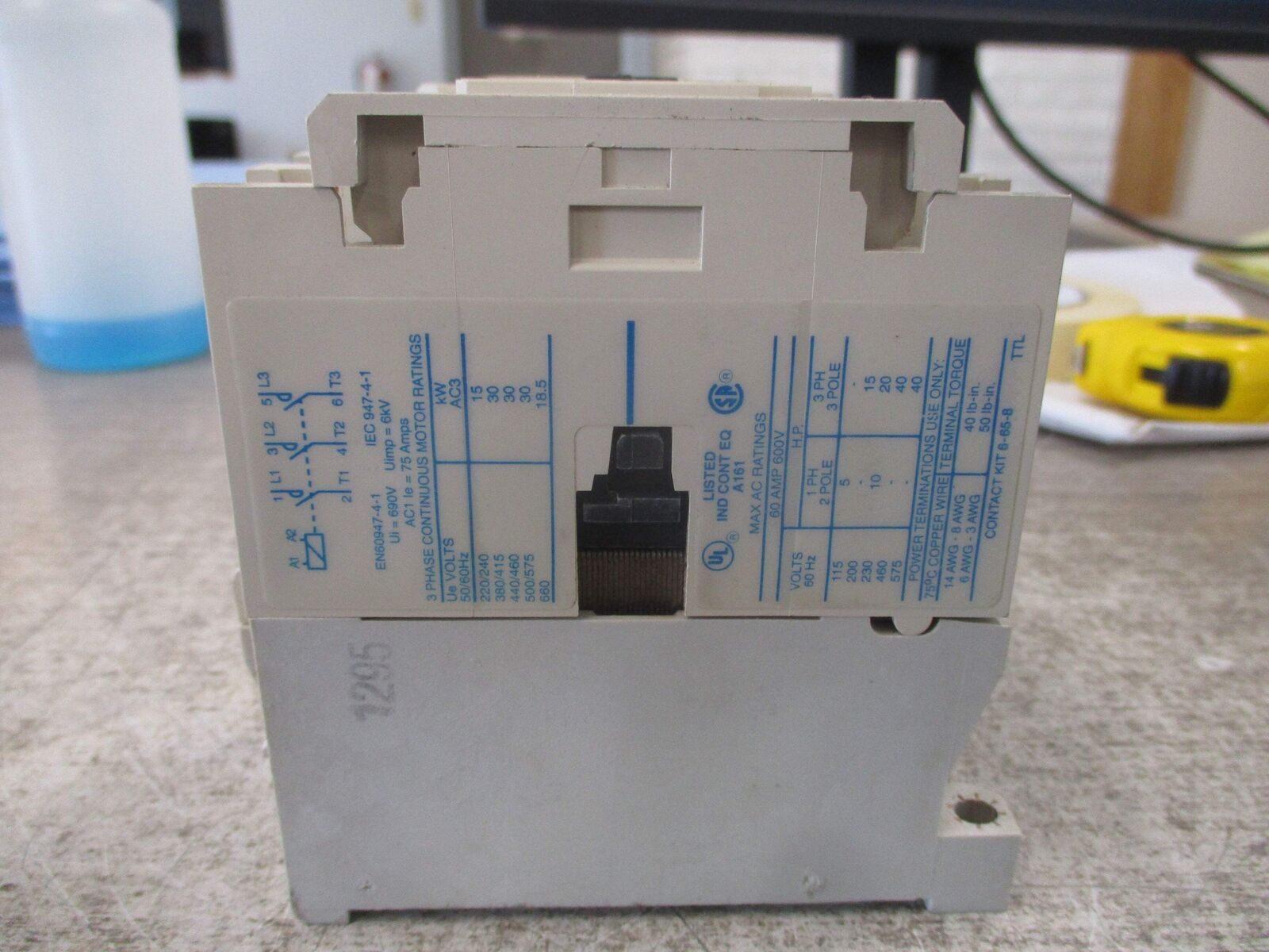 Eaton Contactor CE15JN3 Ser. B1 120V Coil 60A Used