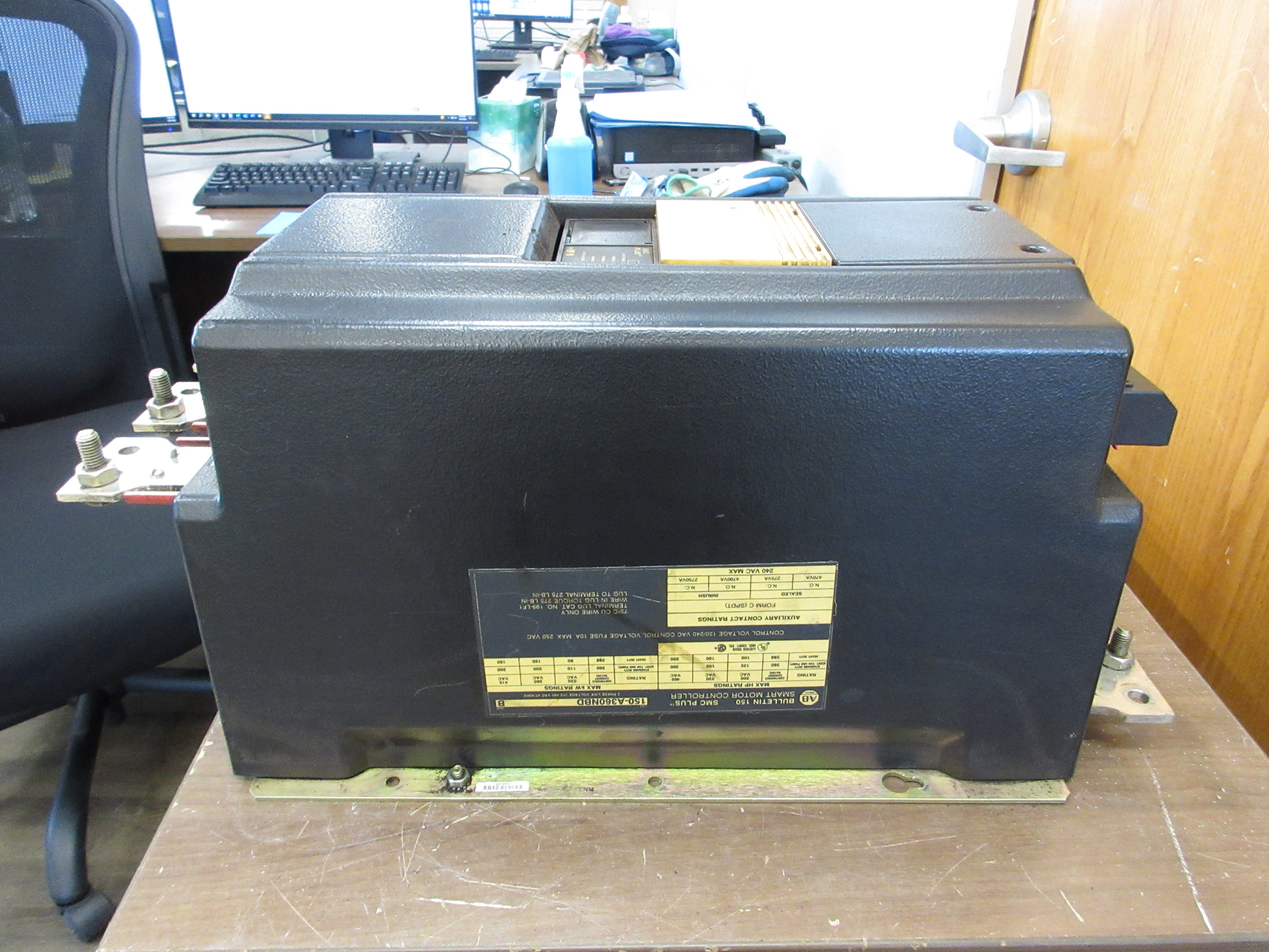 Allen-Bradley SMC Plus Soft Start 150-A360NBD Ser. B 300HP 208-480V 3Ph 47-63Hz