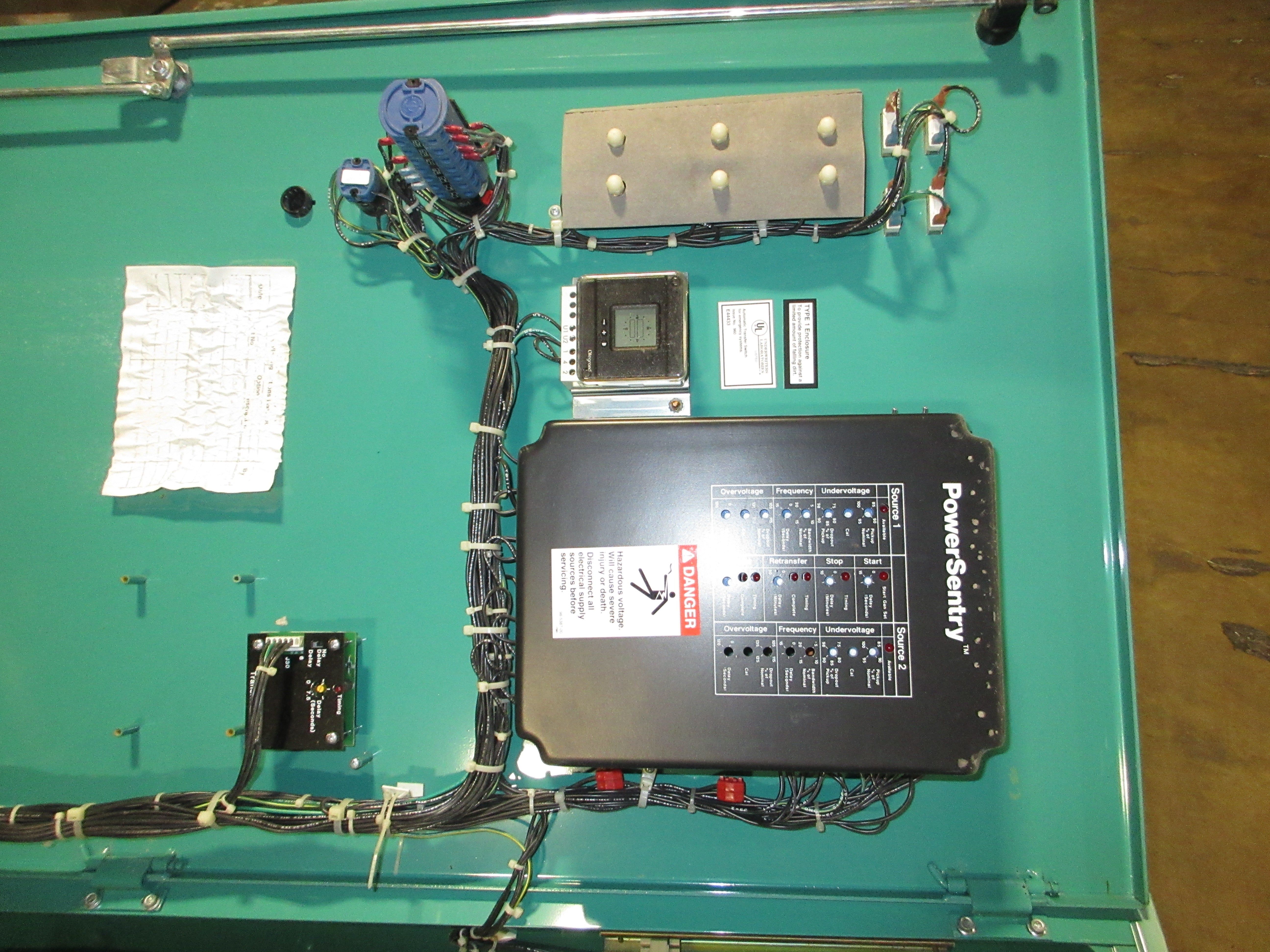 Onan Automatic Transfer Switch OT 600 600A 208V 60Hz 4P Used