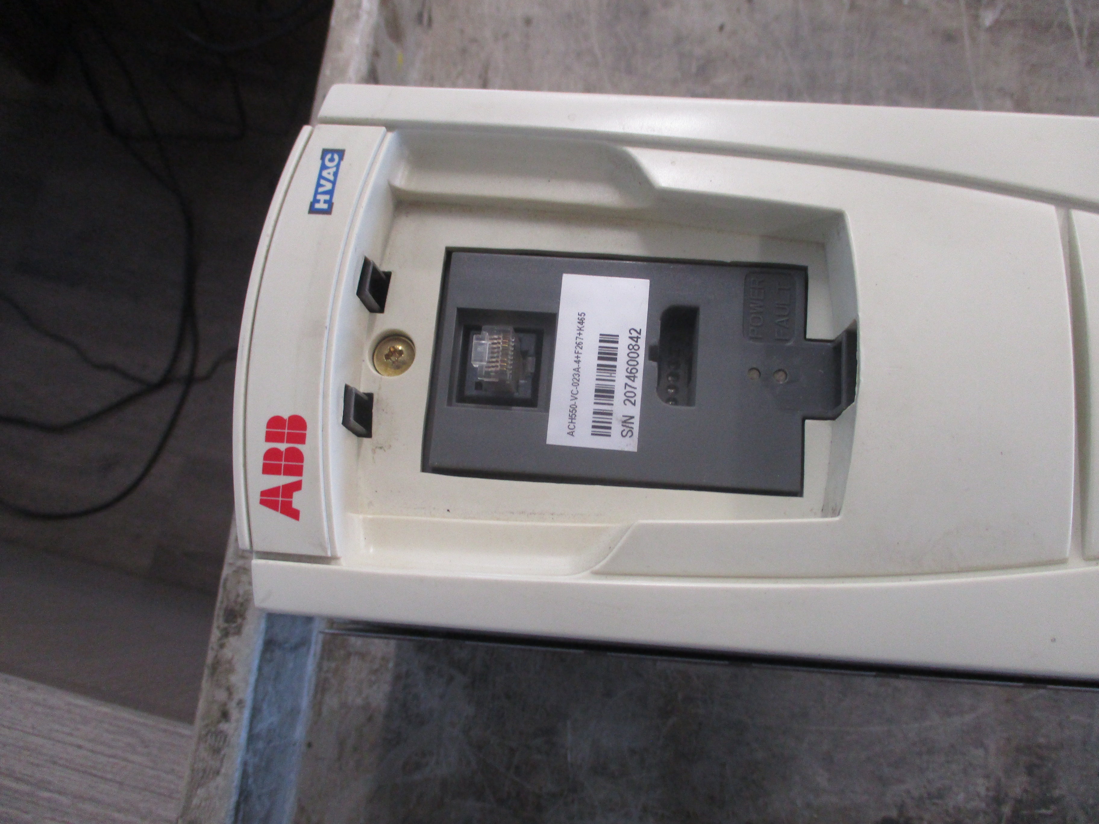 ABB ACH550 AC Drive W/Bypass ACH550-VC-023A-4+K465 15HP 3Ph Input: 3PH 48-63Hz 3