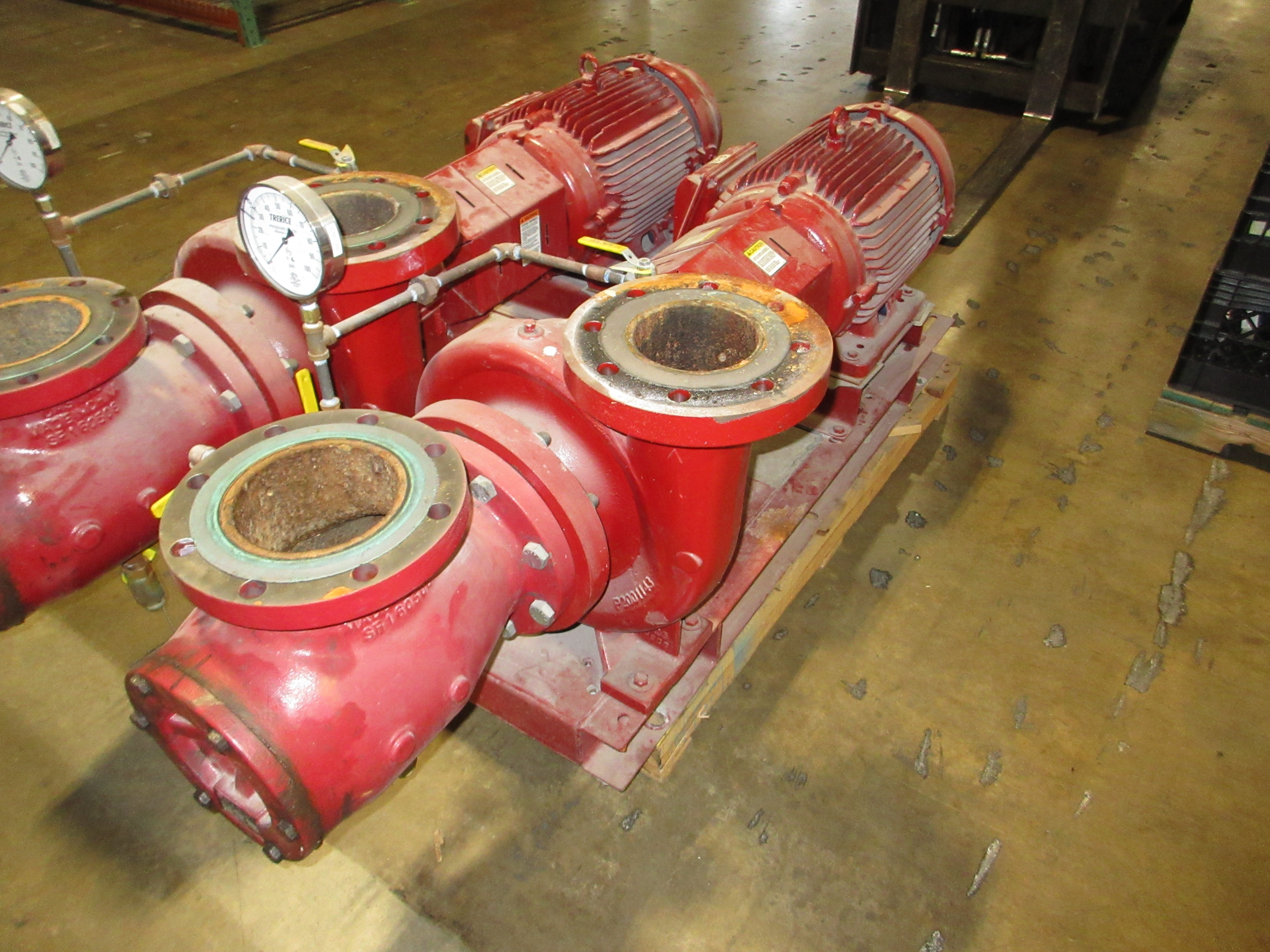 Bell & Gossett e-1510 Pump e-1510 SSF 10.625 5EB 30HP 1800RPM 105FT Head 750GPM