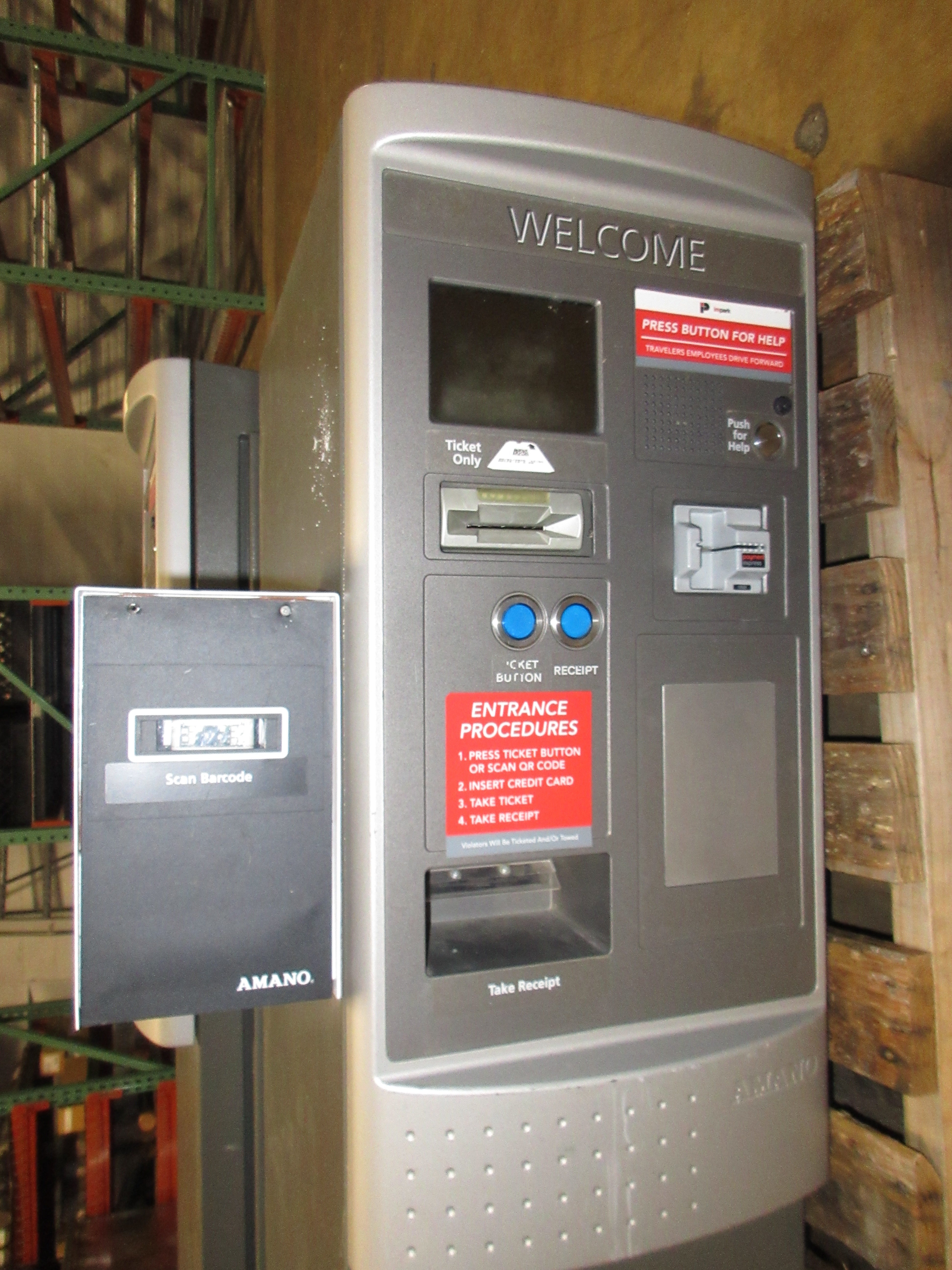 Amano McGann Parking Validation Ticket Dispenser 0-2700/0S1-00P5 120V 10A 60Hz