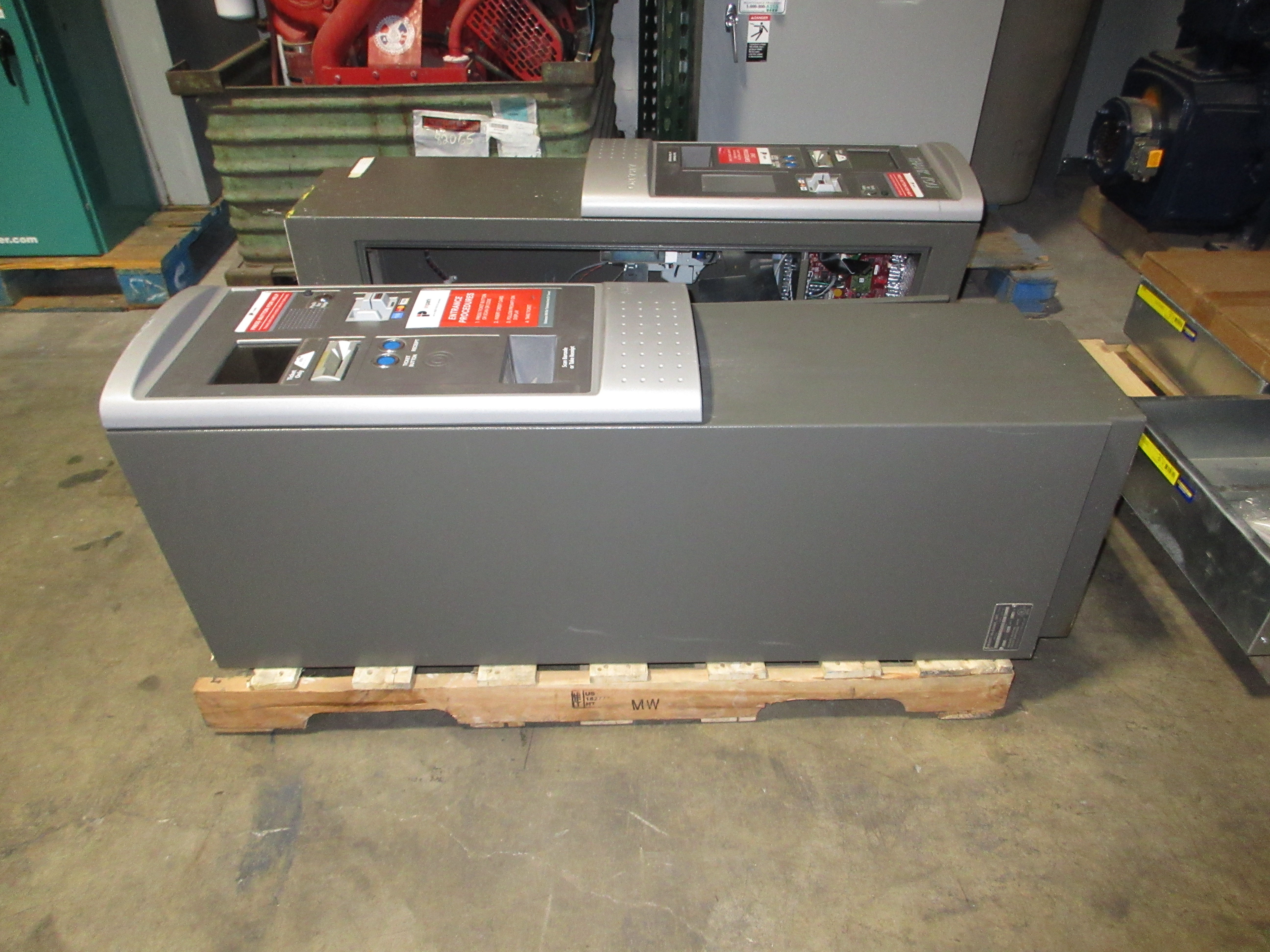 Amano McGann Parking Validation Ticket Dispenser 0-2700/0S1-00P5 120V 10A 60Hz