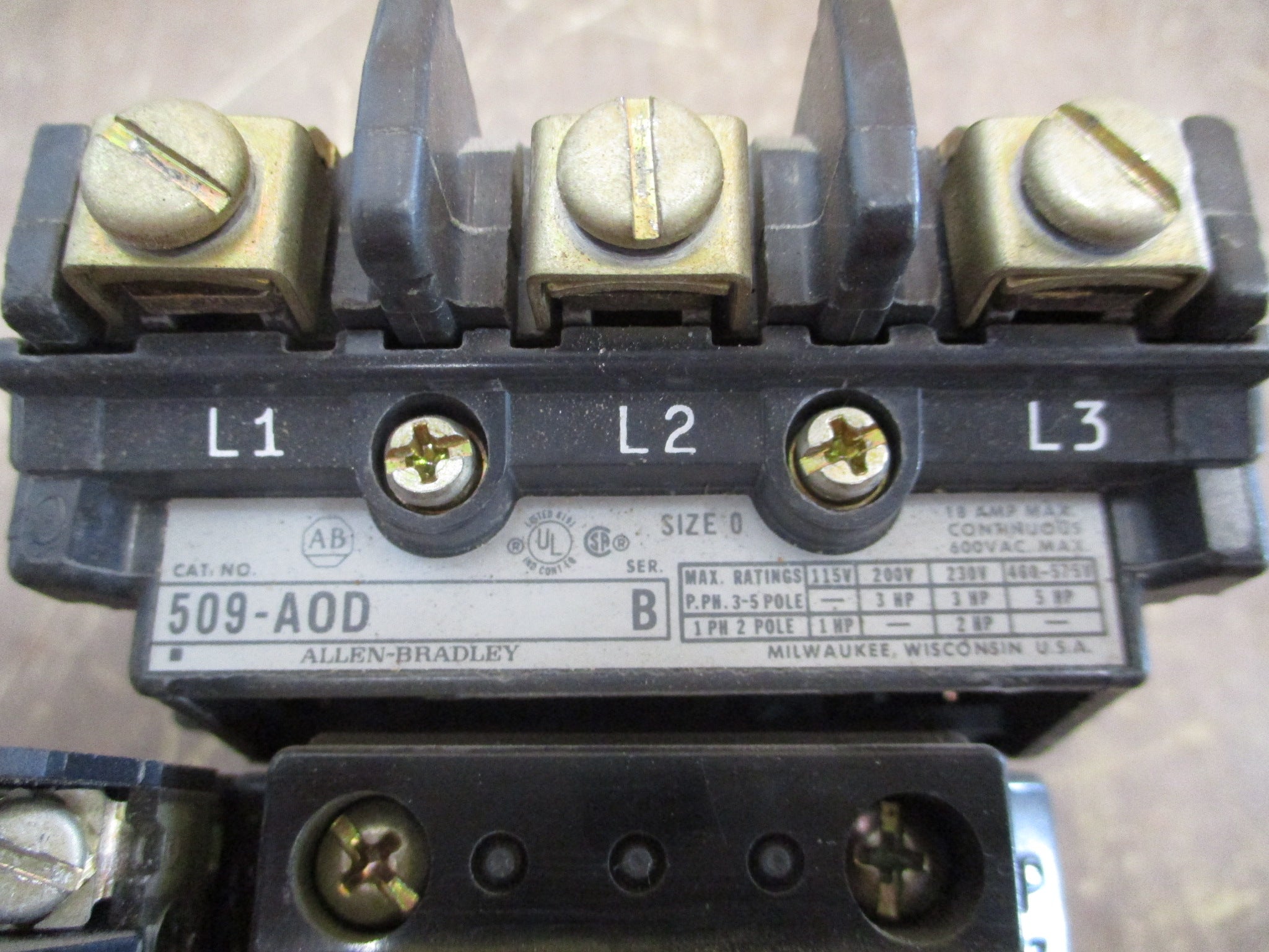 Allen-Bradley Starter 509-AOD 115-120V Coil Size 0 600V w/ (1) Aux Contact Used