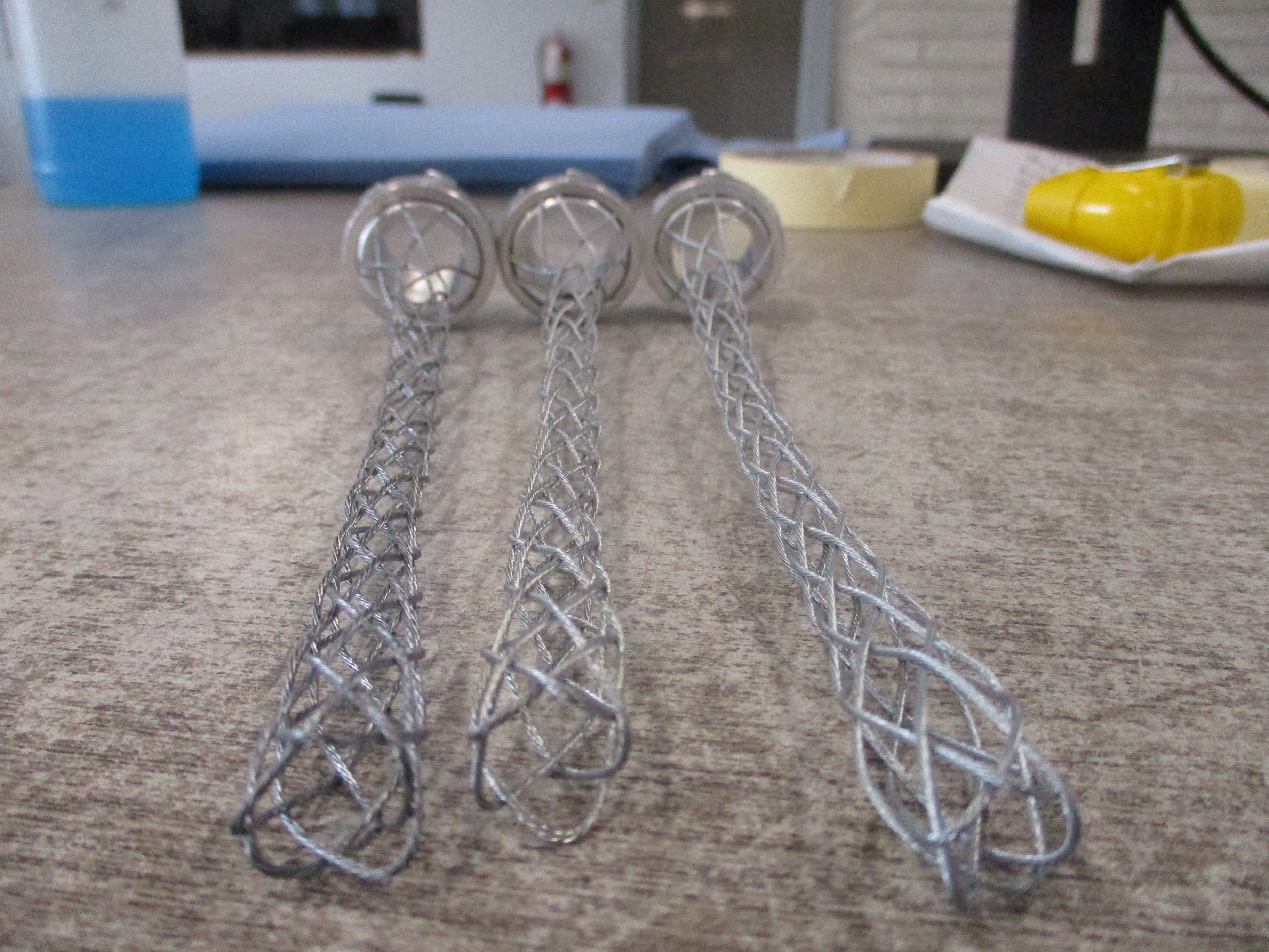 Kellems Strain Relief Grip 073-03-1203 0.54-0.73 *Lot of 3*  *No Gasket* Used