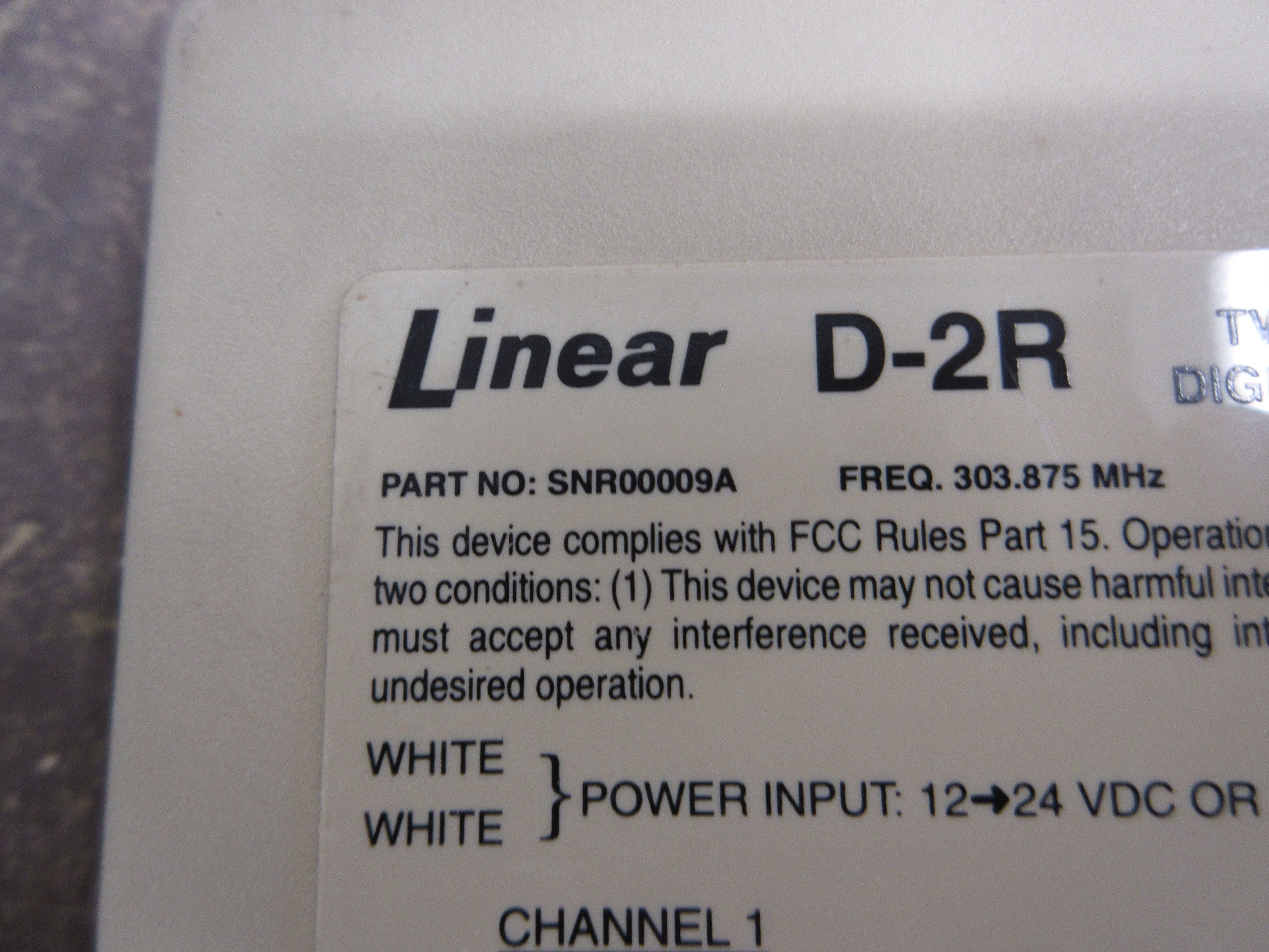 Linear D-2R Two-Channel Digital Receiver SNR00009A 303.875 MHz 12-24VDC 12-16VAC