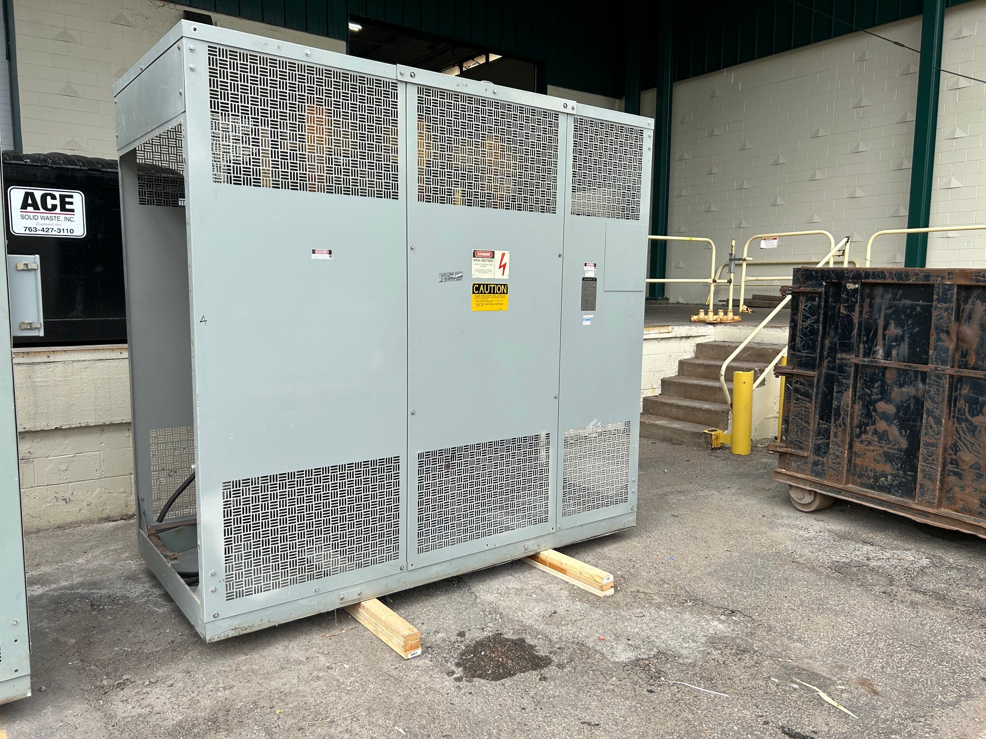Westinghouse Transformer 2500KVA High Volt: 12470Y/7200V 60Hz 3Ph Used