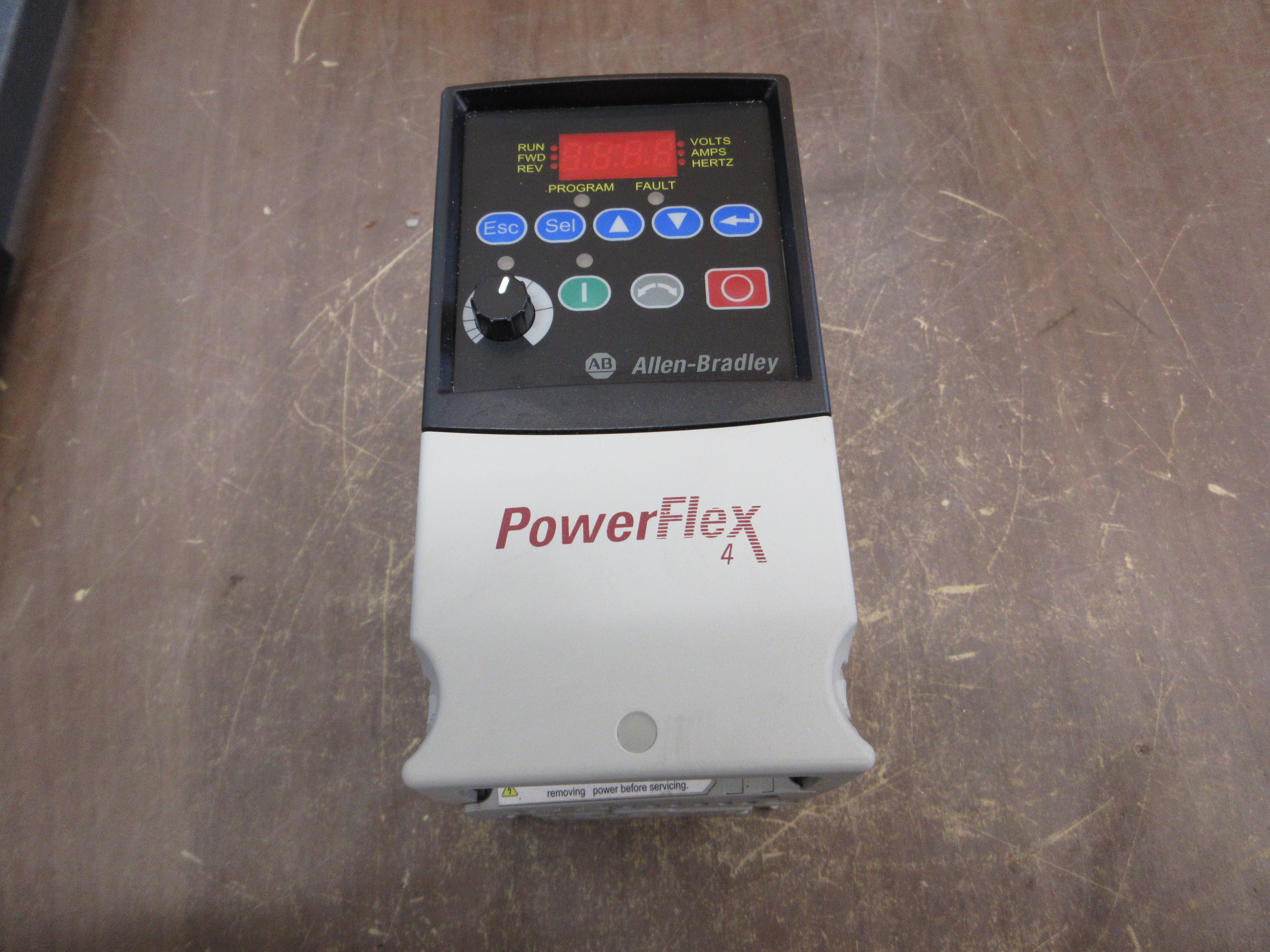 Allen-Bradley PowerFlex 4 AC Drive 22A-D4P0N104 2HP 3Ph Used