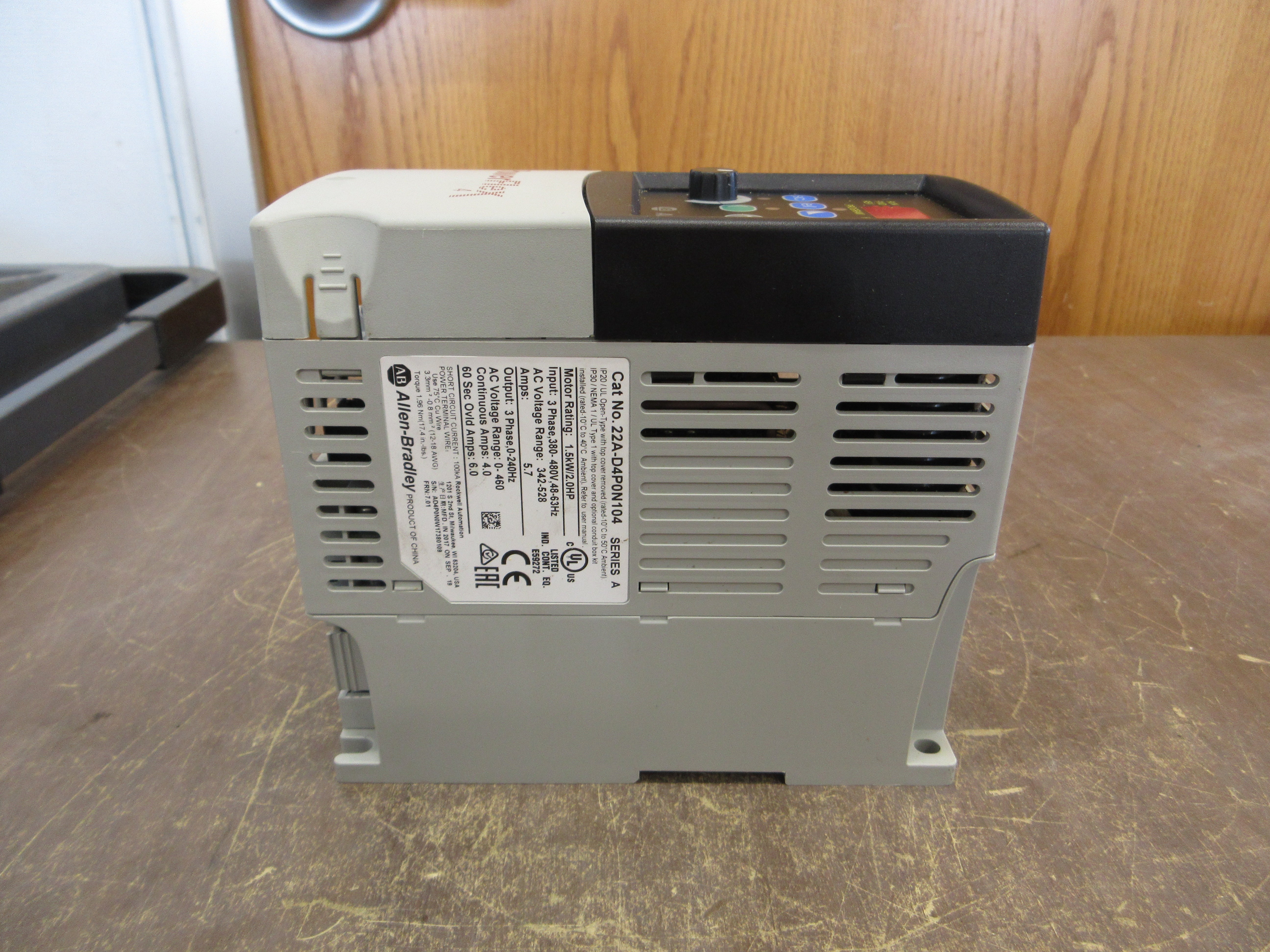 Allen-Bradley PowerFlex 4 AC Drive 22A-D4P0N104 2HP 3Ph Used