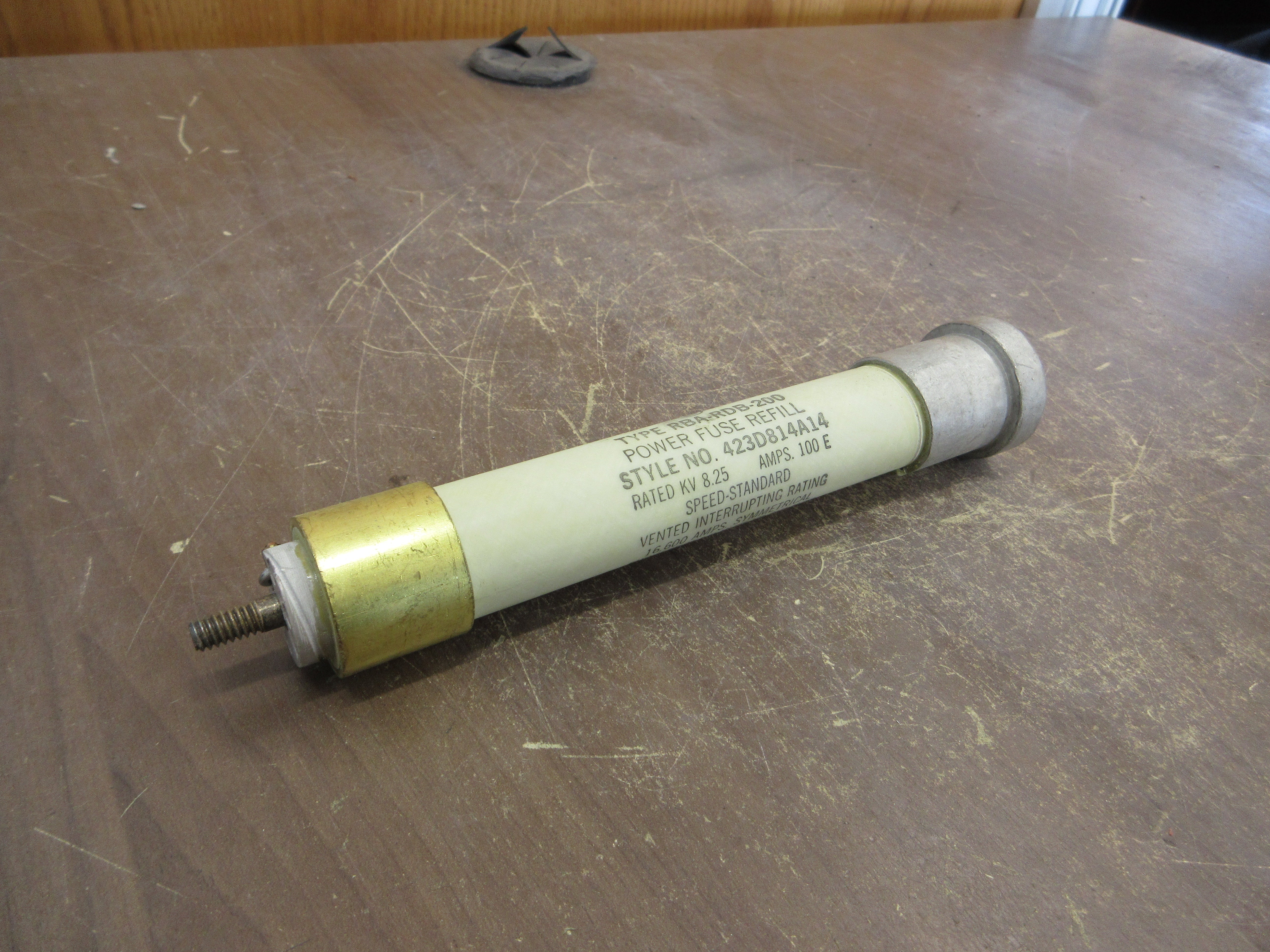 Westinghouse Type RBA-RDB-200 Fuse Refill 423D814A14 100E 14.4kV Used
