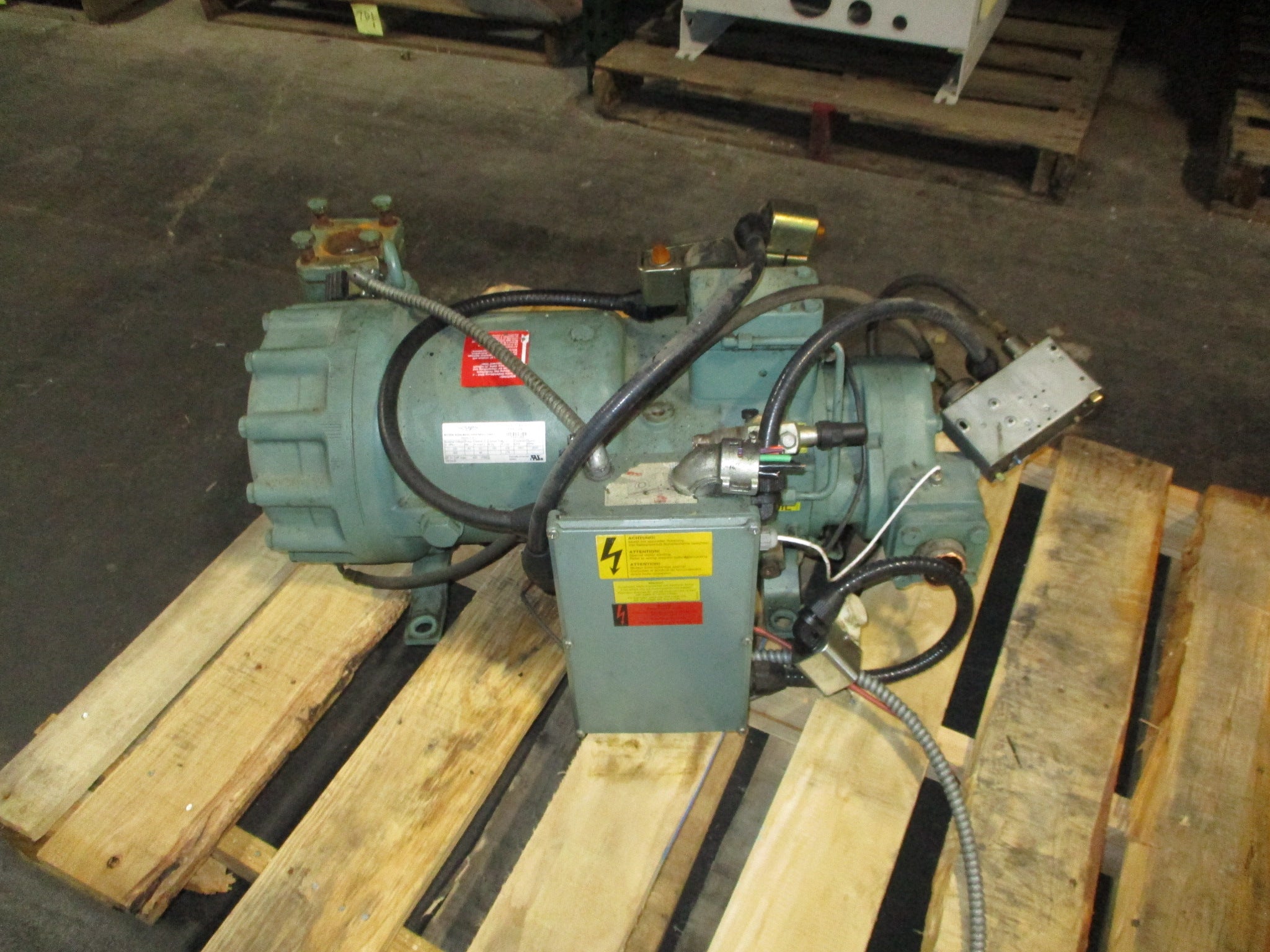 Bitzer Semi-Hermetic Screw Compressor HSK 5343-30 230/460V 60Hz 3500RPM 30KW
