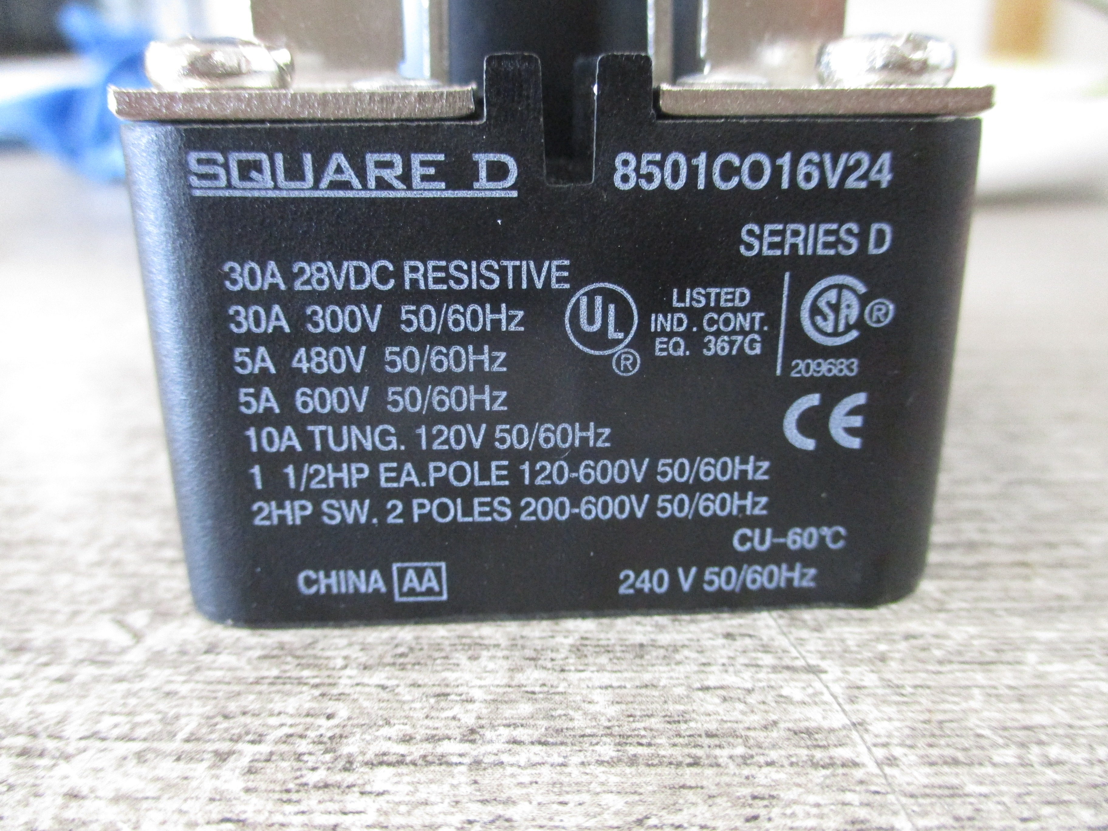 Square D Power Relay 8501C016V24 Ser. D 240V Coil New Surplus