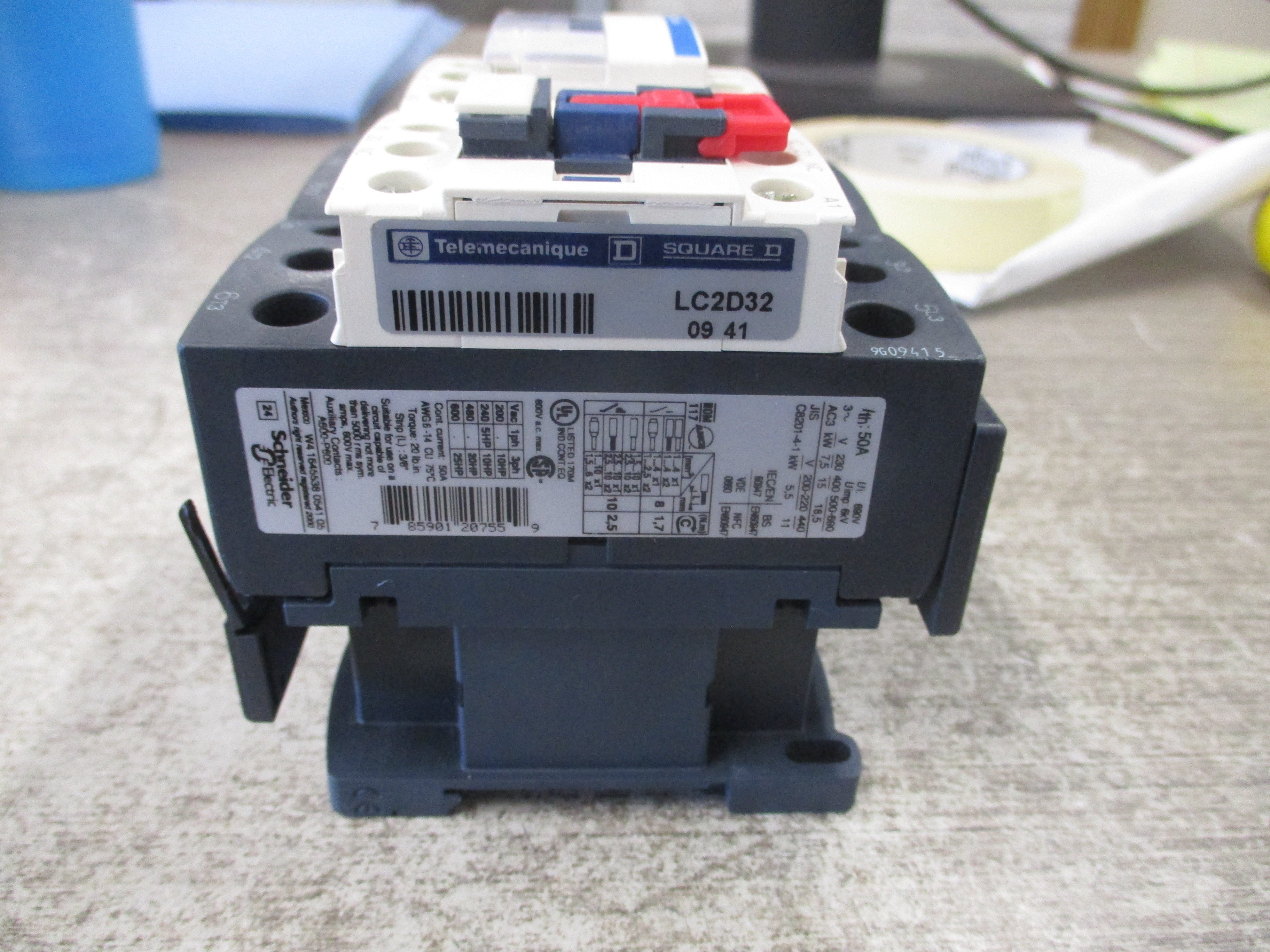 Telemecanique Reversing Contactor LC1D32 120V Coil 50A 600V Used