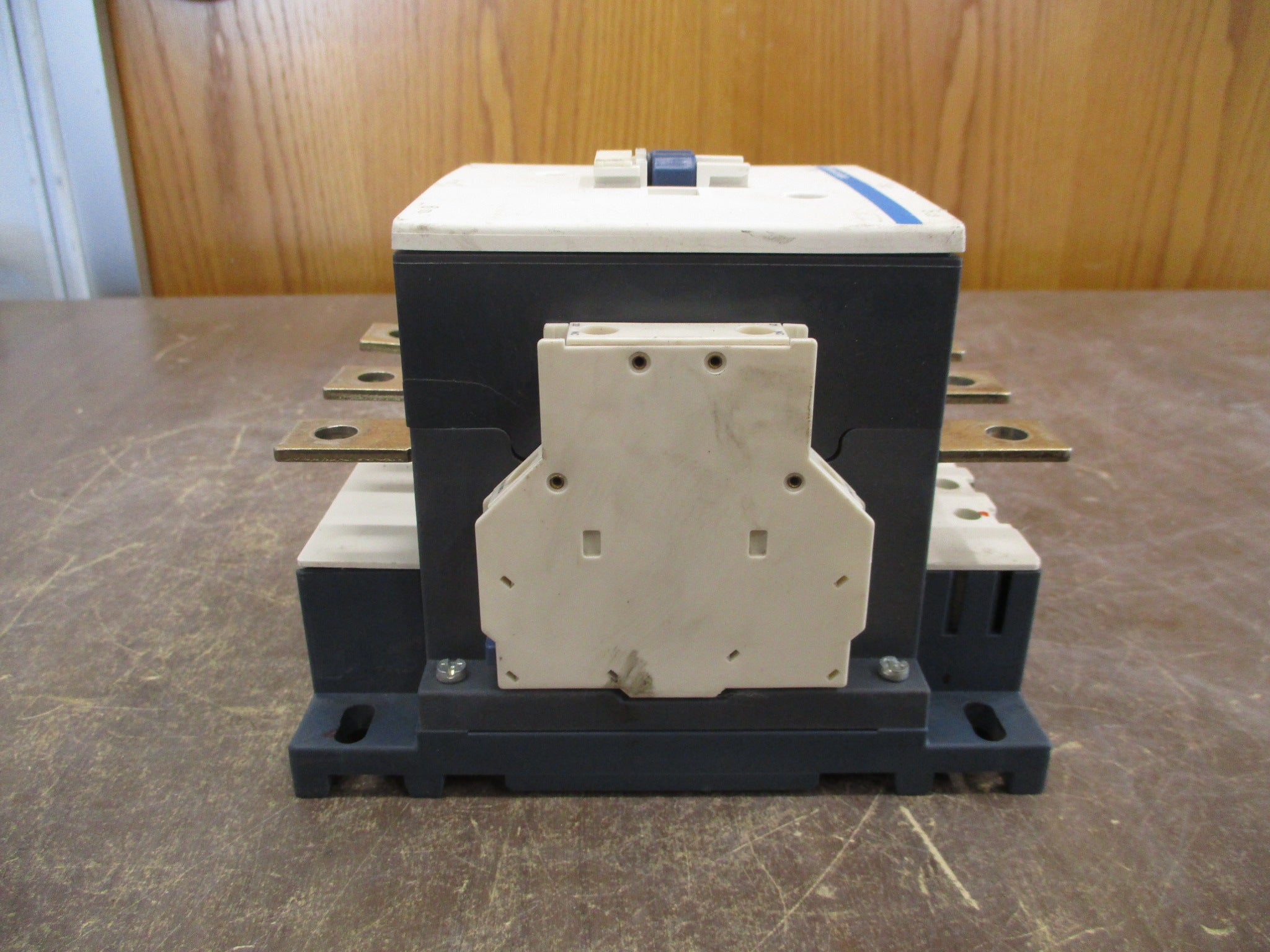Telemecanique Contactor LC1D150 120V Coil 160A 600V w/ (1) Aux Contact Used