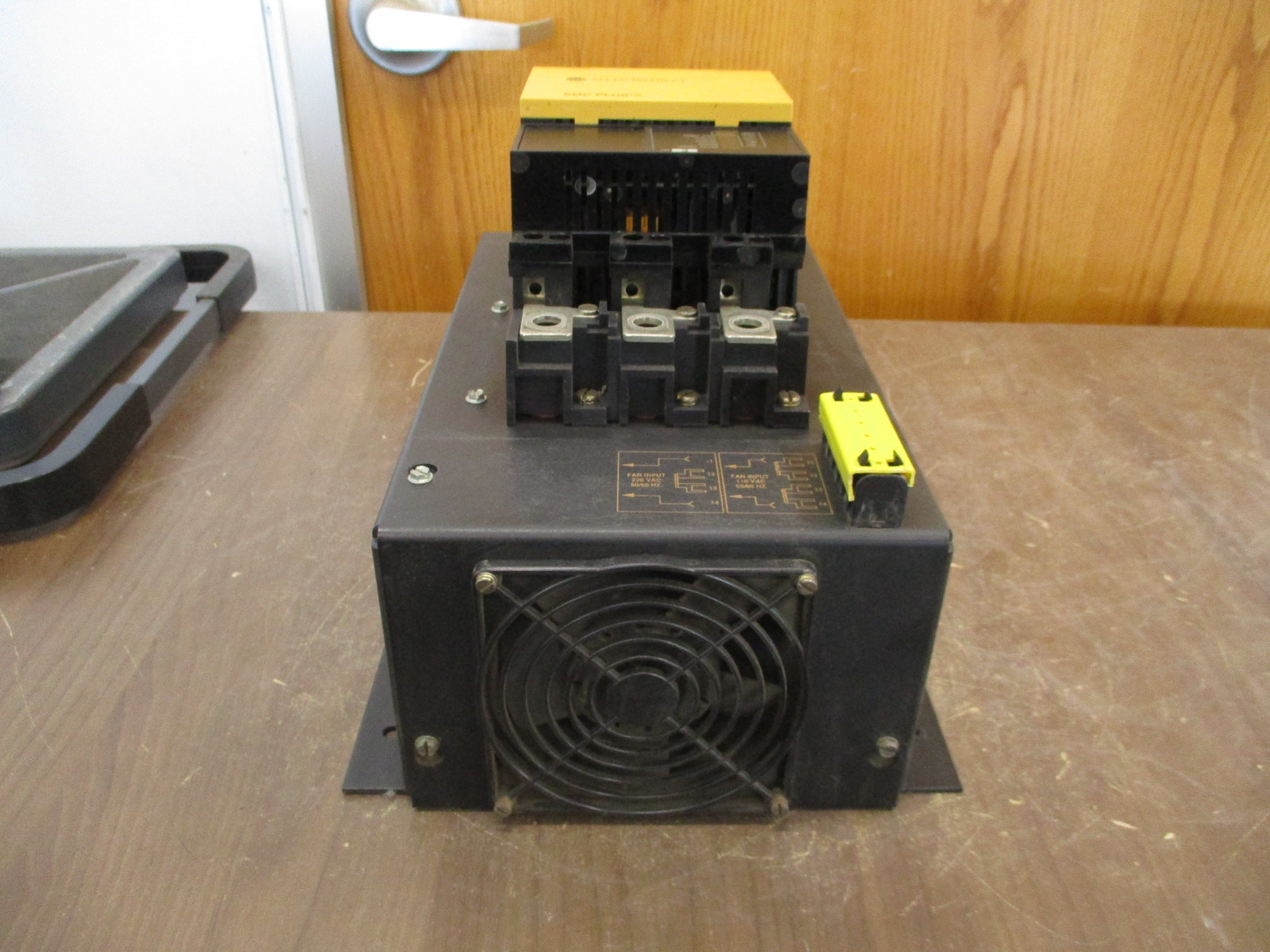 Allen-Bradley SMC Plus Soft Start 150-A97NBD 75HP 120/240V Control Used