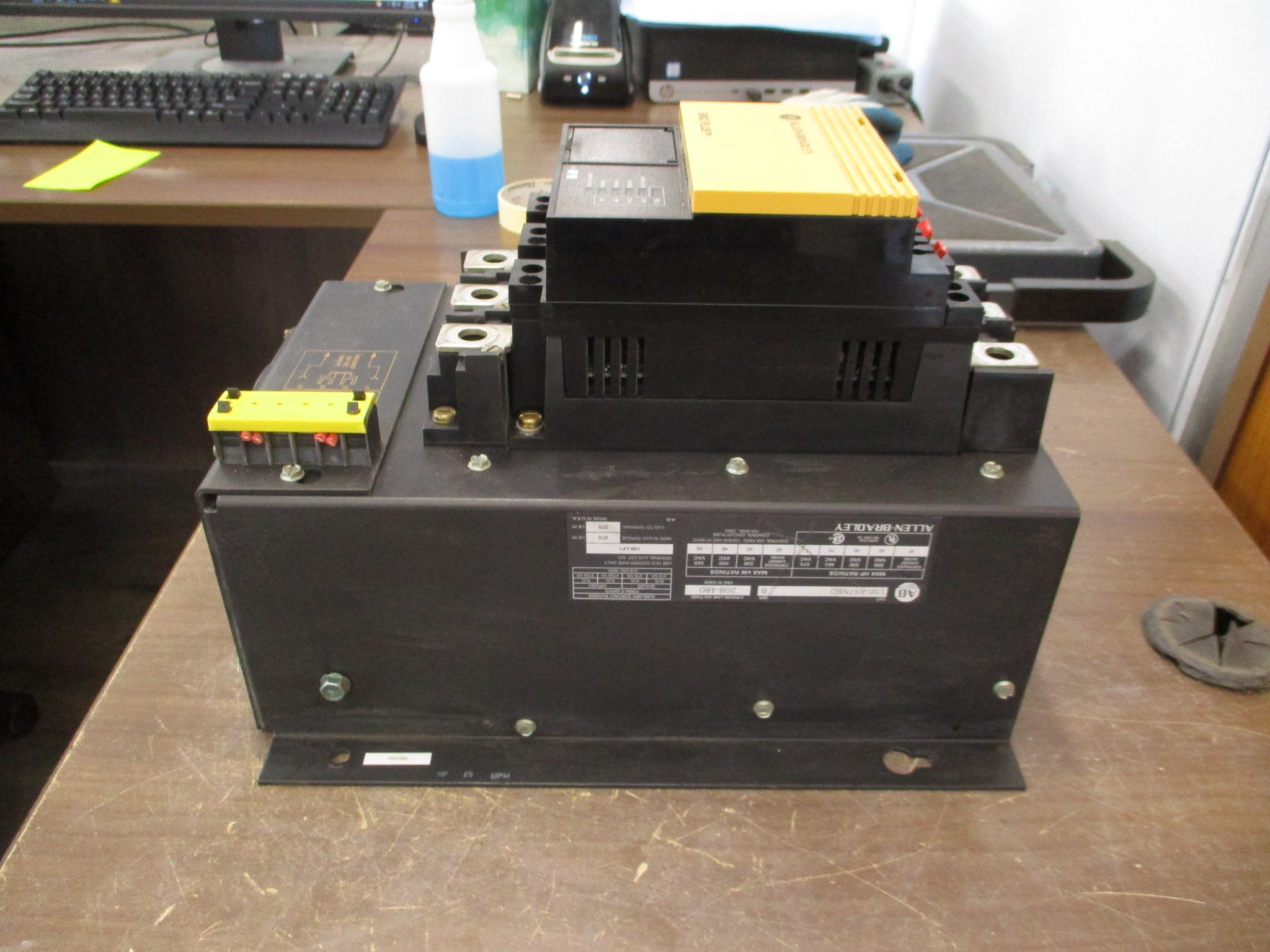 Allen-Bradley SMC Plus Soft Start 150-A97NBD 75HP 120/240V Control Used