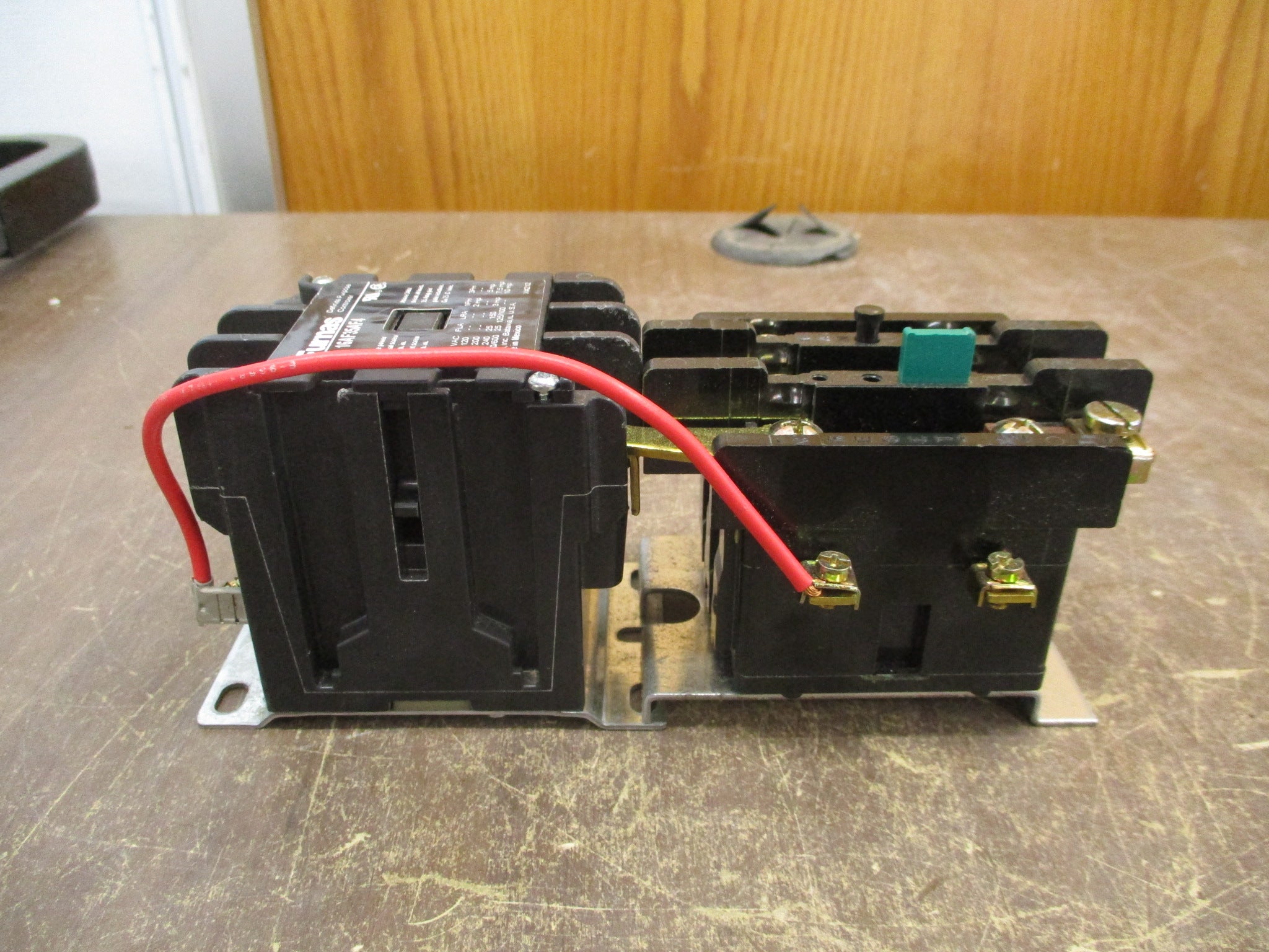 Furnas Definite Purpose Starter 16AF35AF4 120V Coil 25A 3P New Surplus