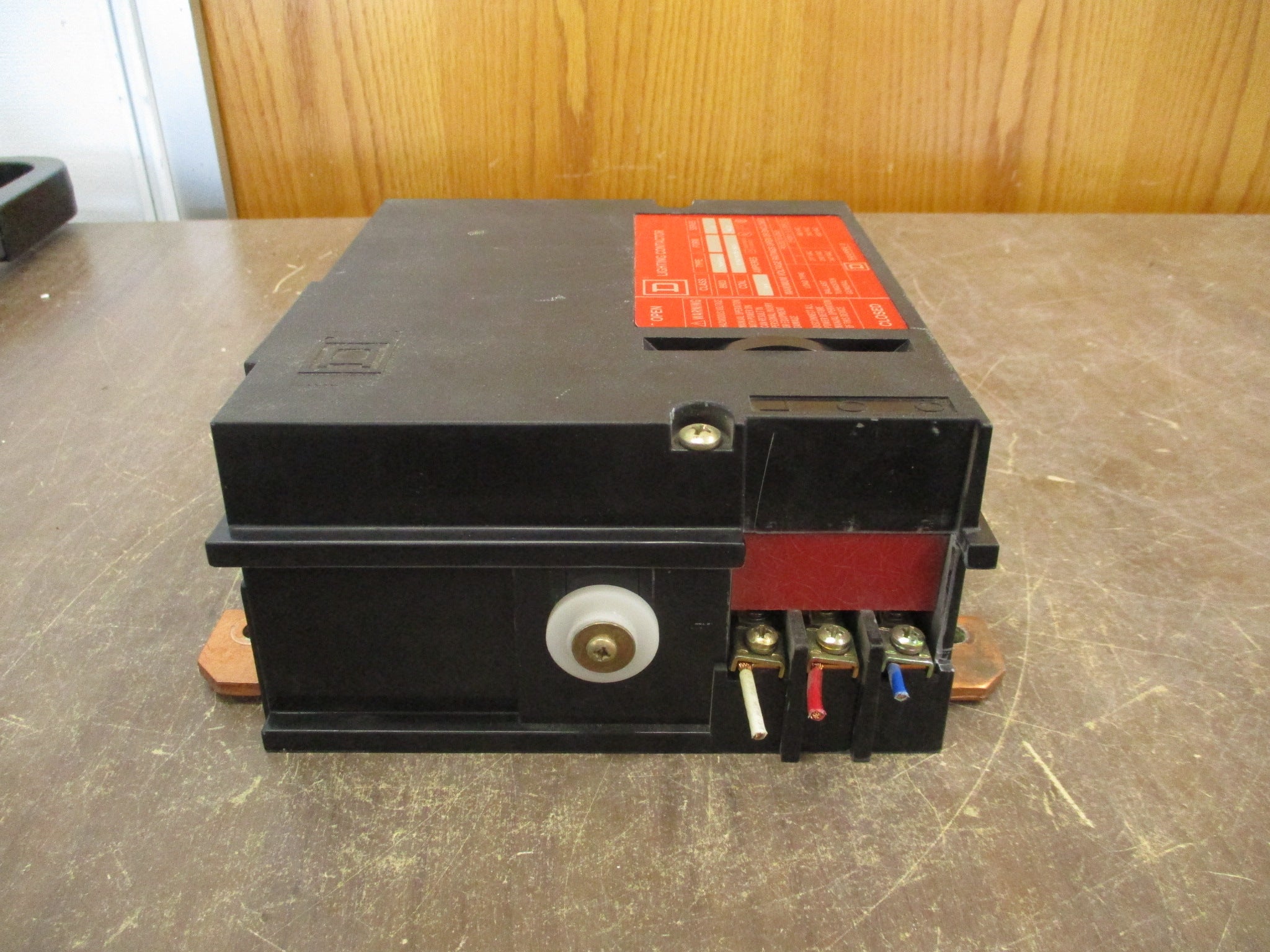 Square D Lighting Contactor 8903 PB011B Ser. A 120/208V Coil 100A 600V Used