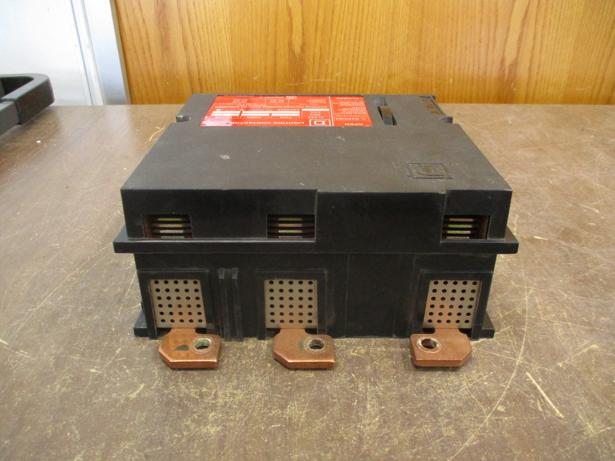Square D Lighting Contactor 8903 PB011B Ser. A 120/208V Coil 100A 600V Used