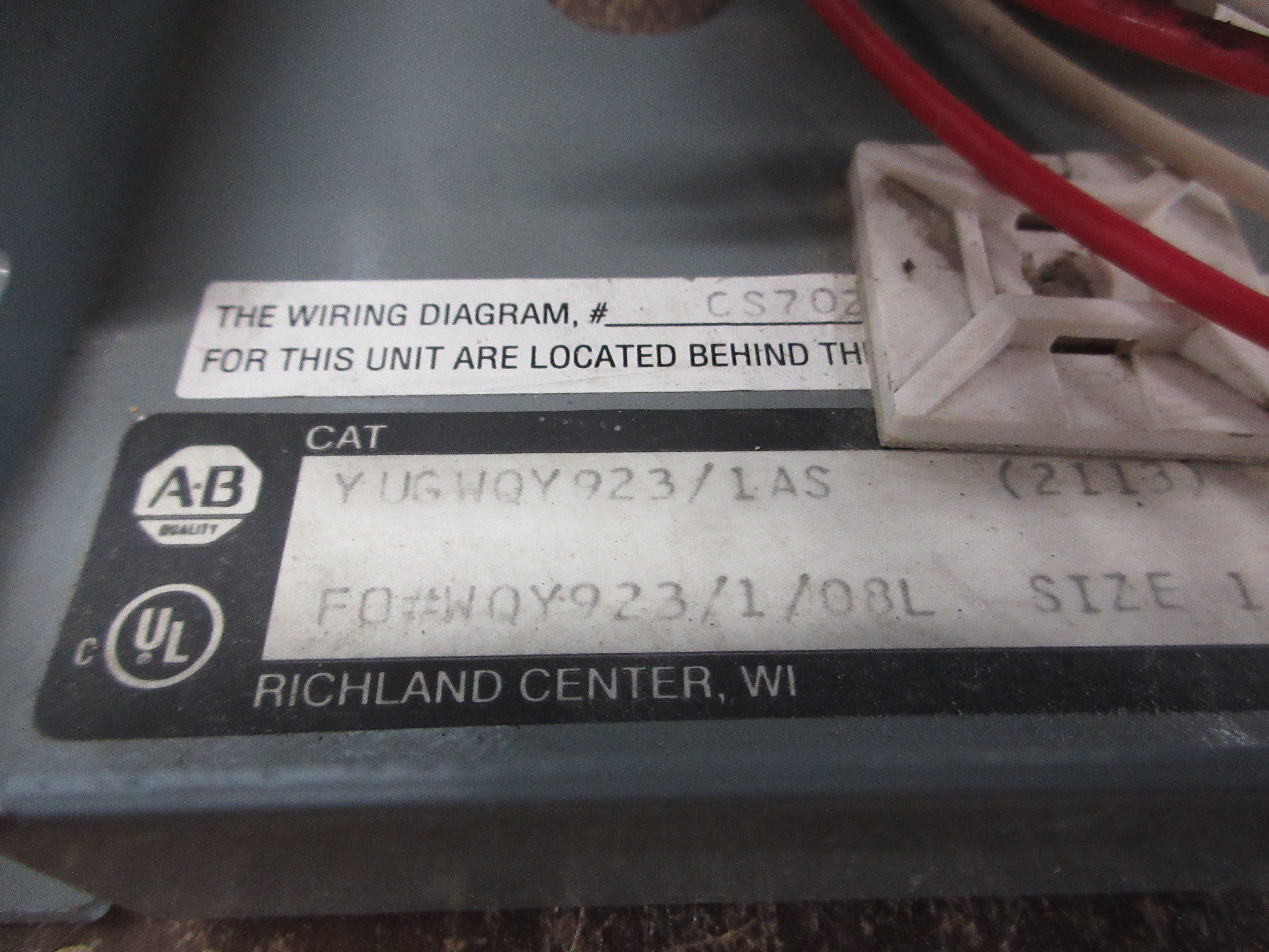 Allen-Bradley Size 1 MCC Bucket YUGWQY923/1AS 480V 3Ph 60Hz 120V Coil w/ Door