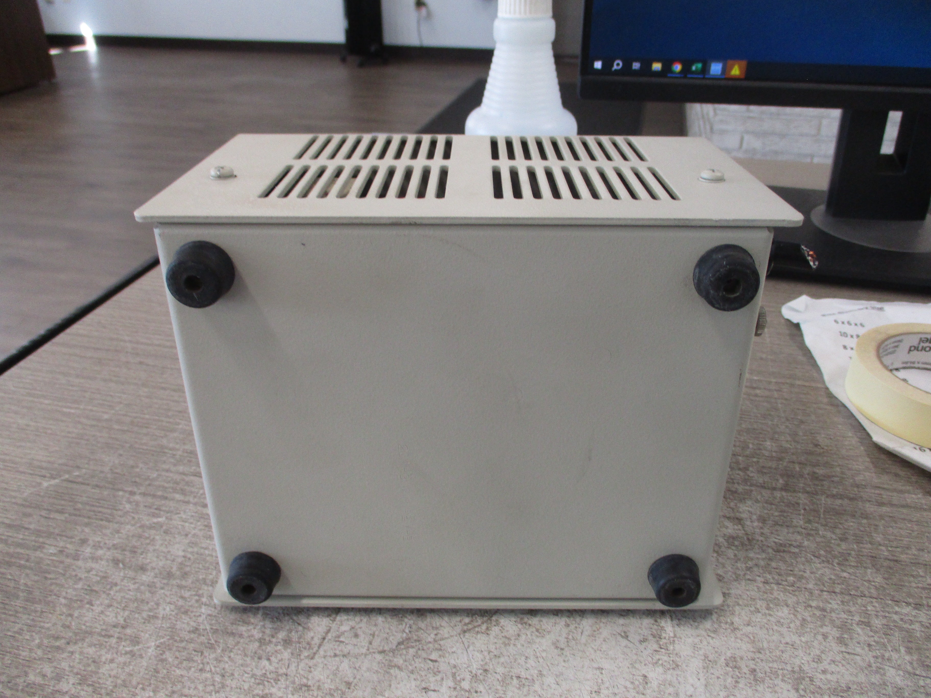 ONEAC CP1103 Power Line Conditioner 006-160 Input: 120VAC 3.5A Output: 120VAC 3.2A 50/60Hz 1Ph *No Power Cord* Used
