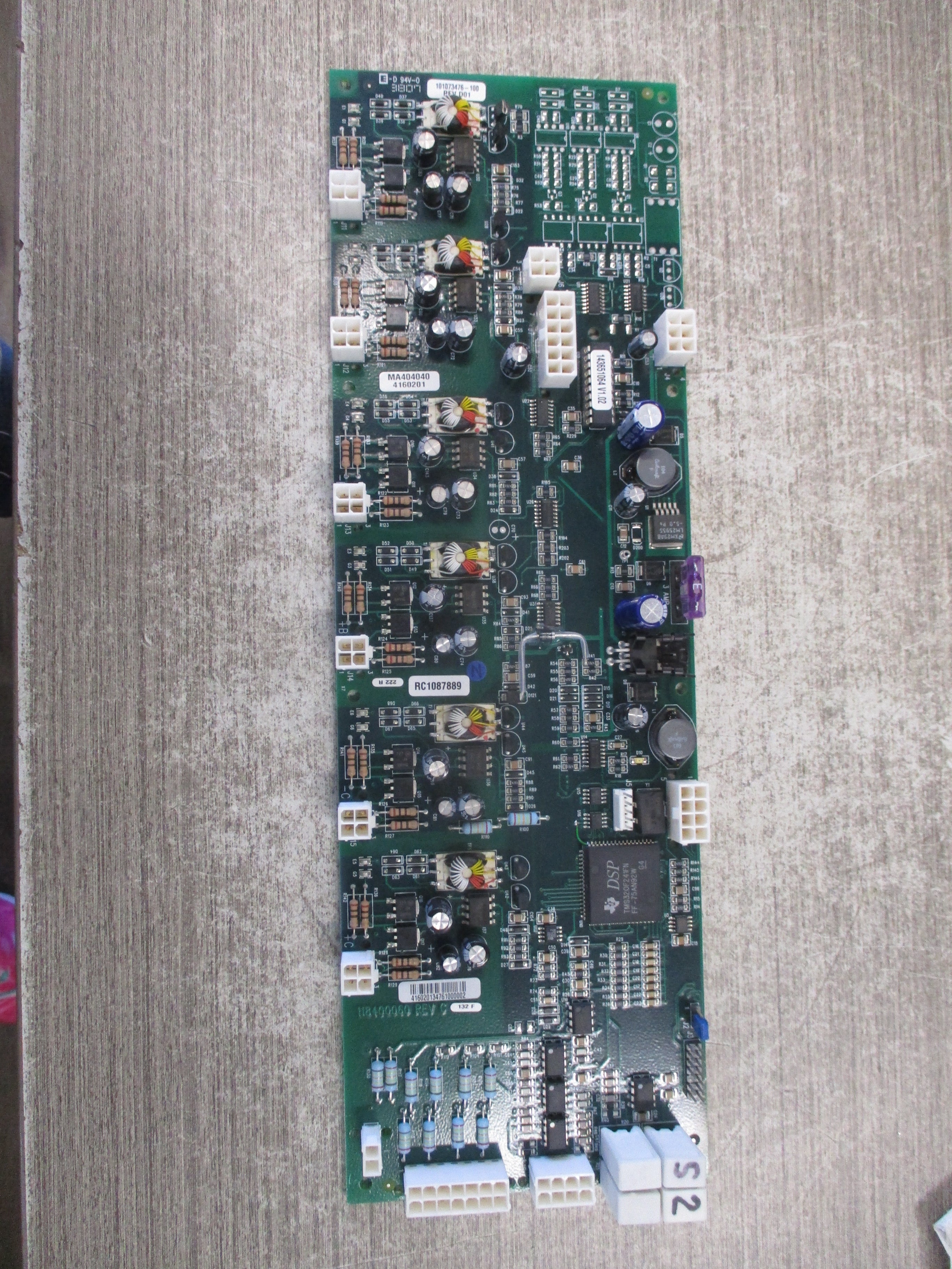 Eaton Inverter Board 101073476-100 Rev. D01 Used