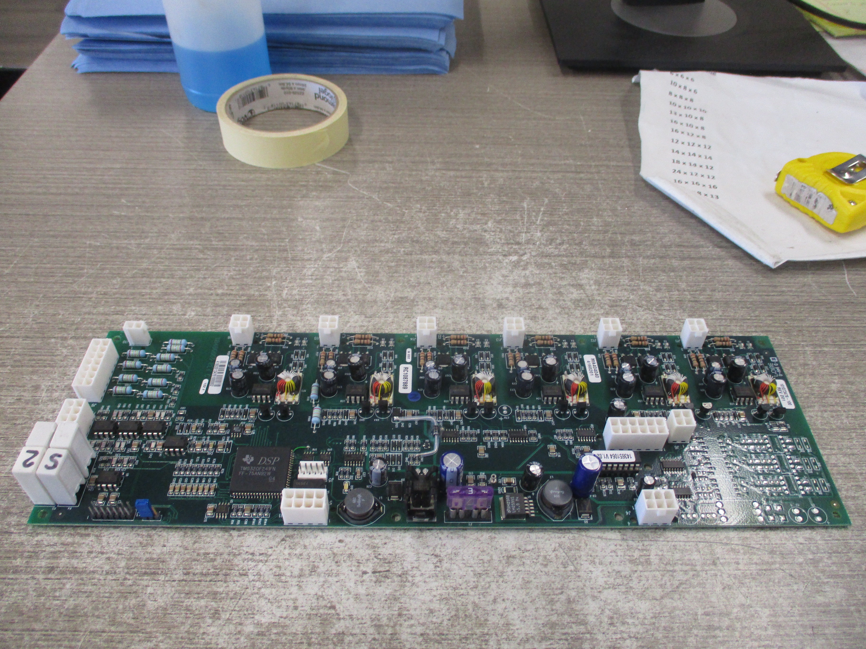 Eaton Inverter Board 101073476-100 Rev. D01 Used