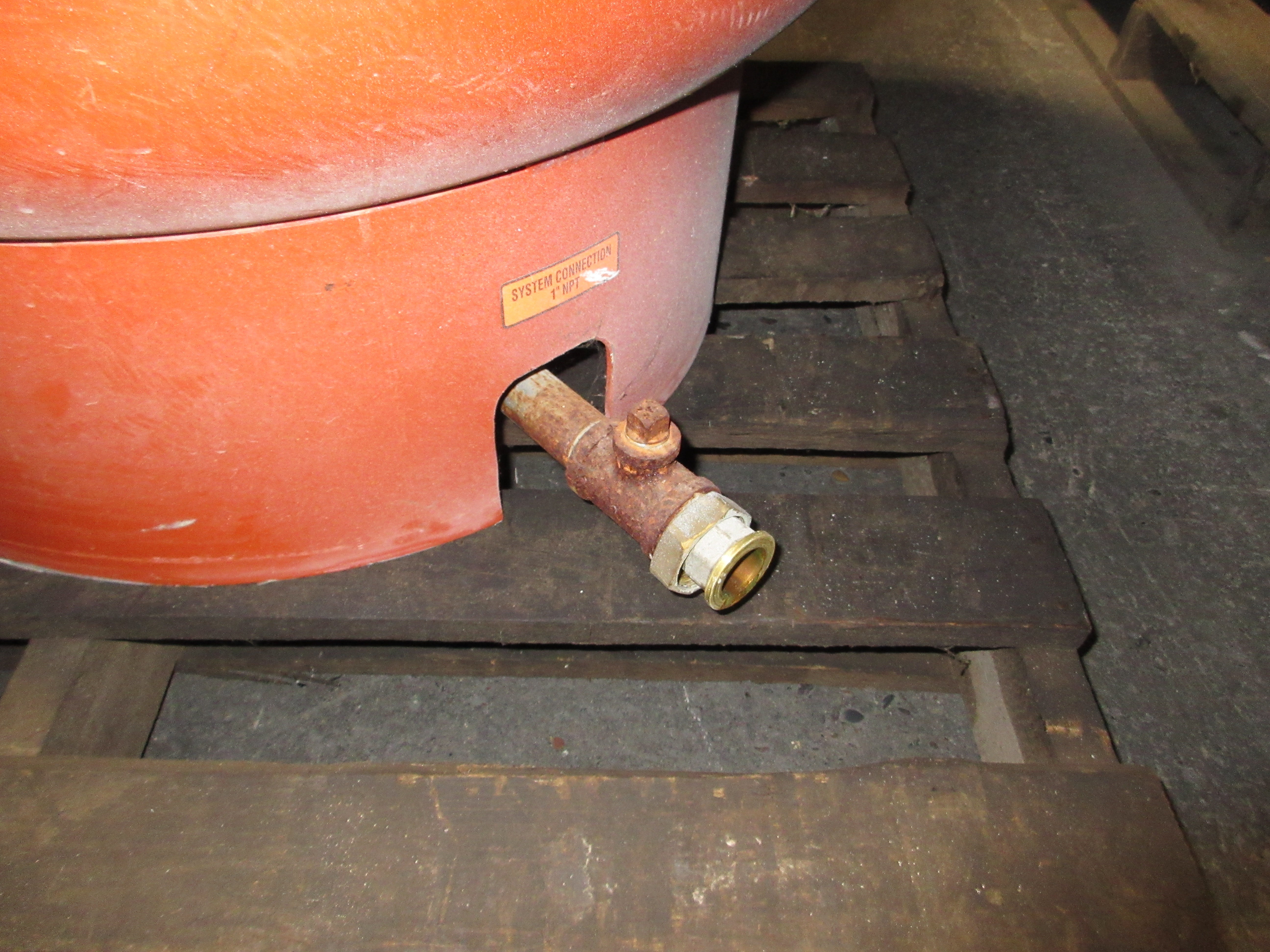Bell & Gossett Pressurized Expansion Tank D-240 140-Gallon Used