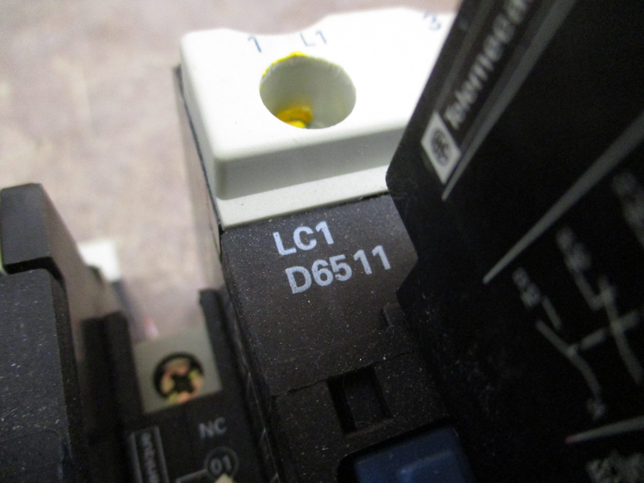 Telemecanique Reversing Contactor LC1D6511 120V Coil (2) Aux Contact Blocks Used