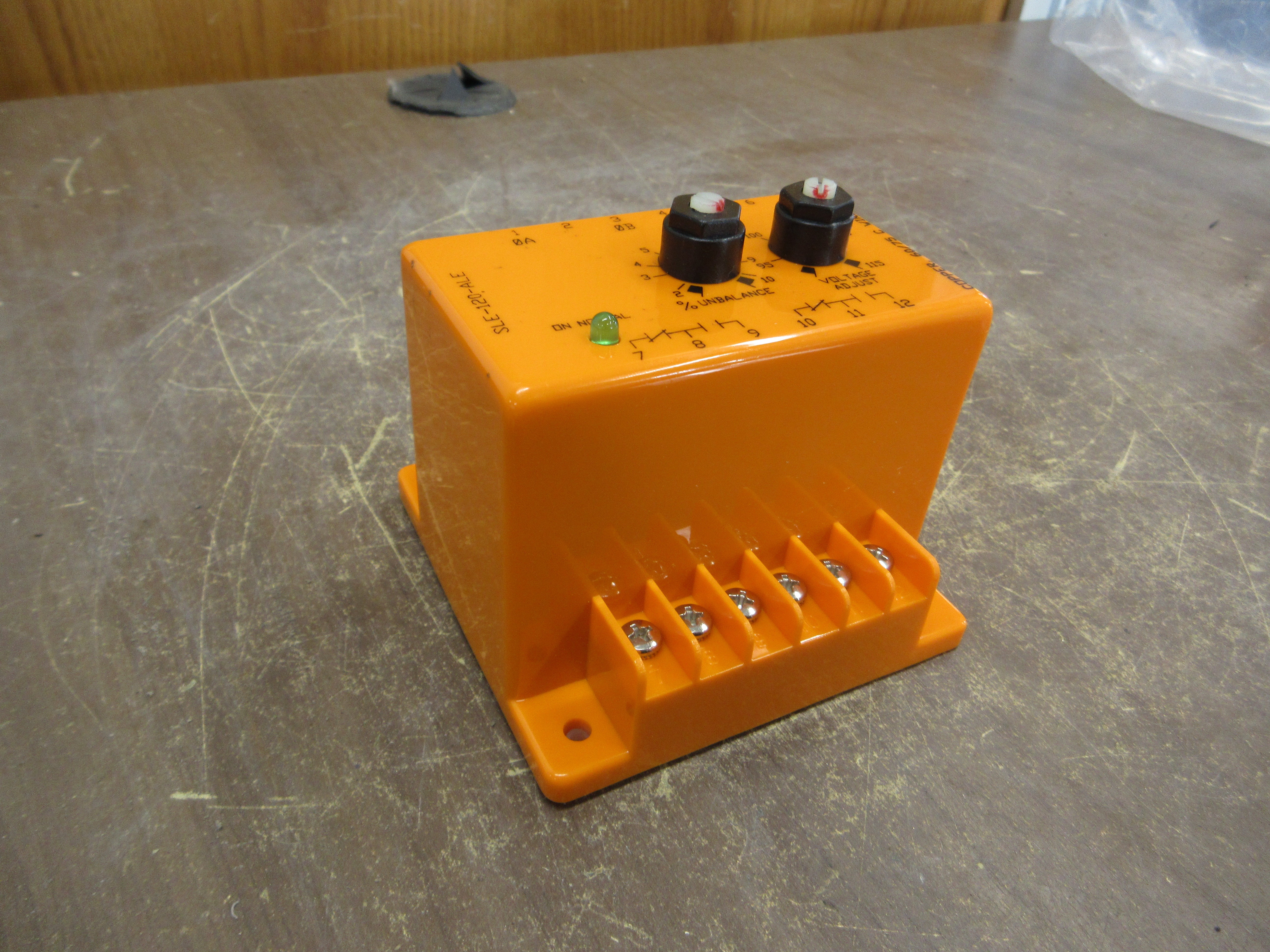ATC Phase Monitor Relay SLE120ALE New Surplus