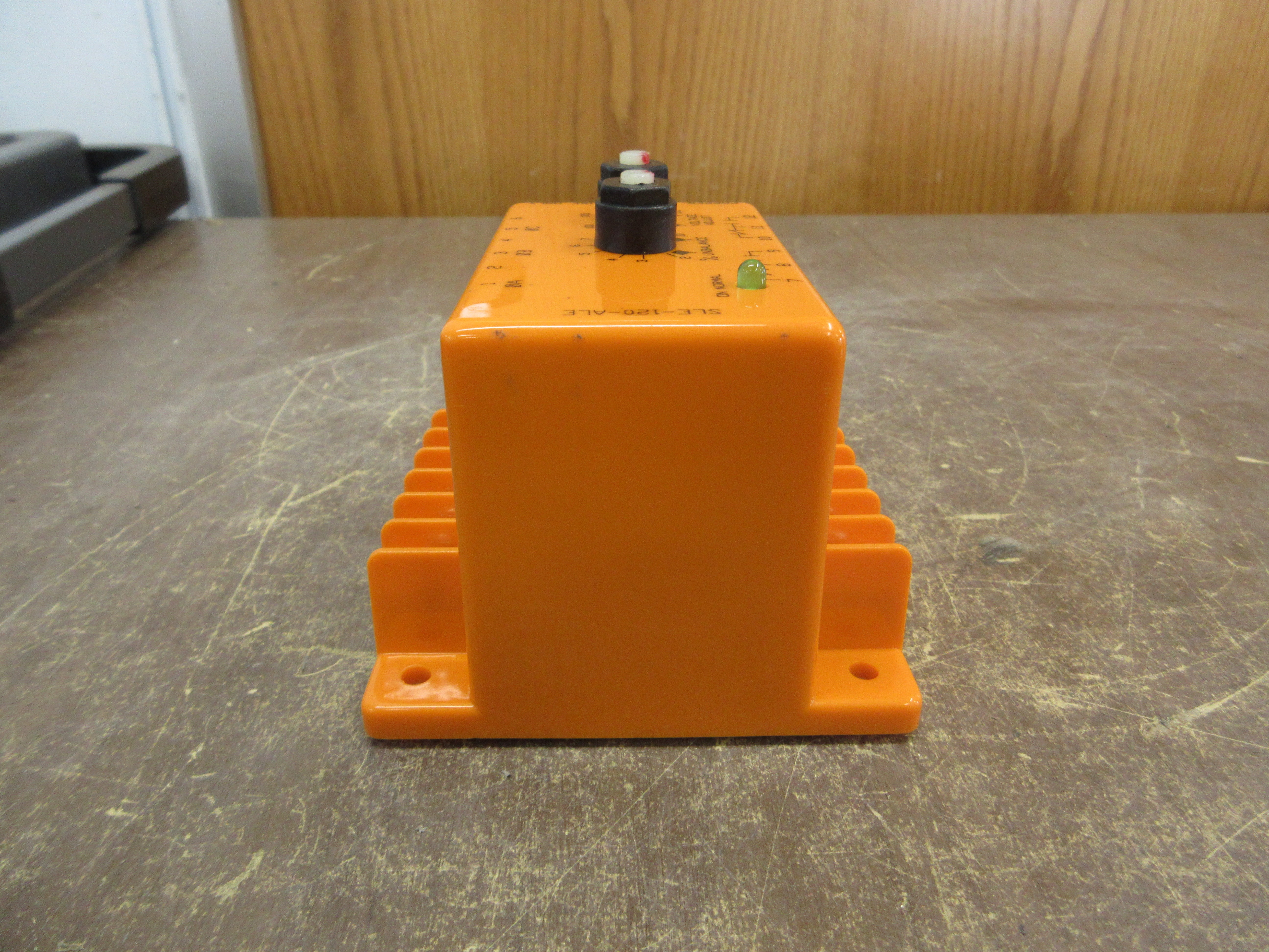 ATC Phase Monitor Relay SLE120ALE New Surplus