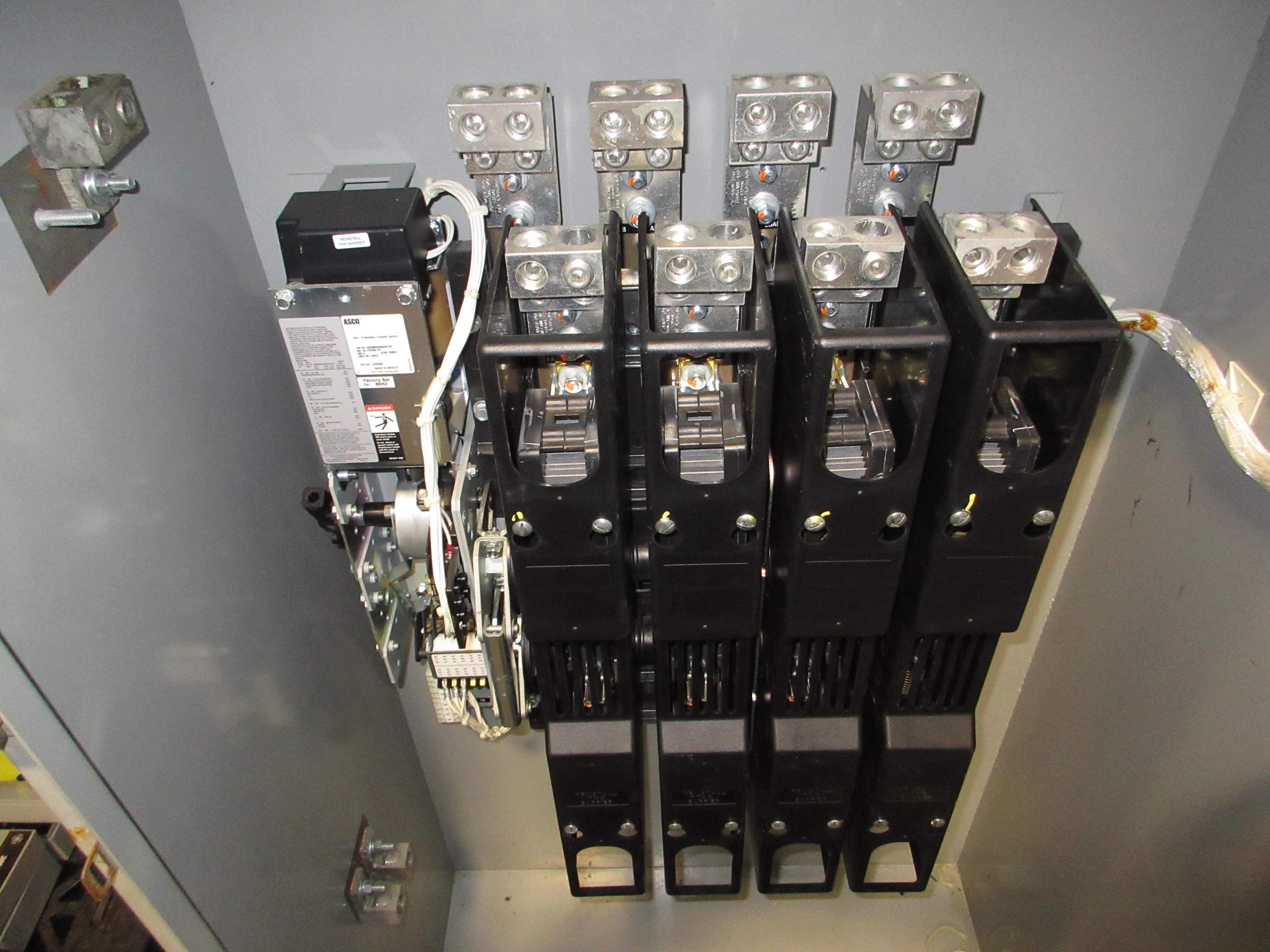 Asco Non-Automatic Transfer Switch H00386B30800N10F 800A 480V 3Ph Used