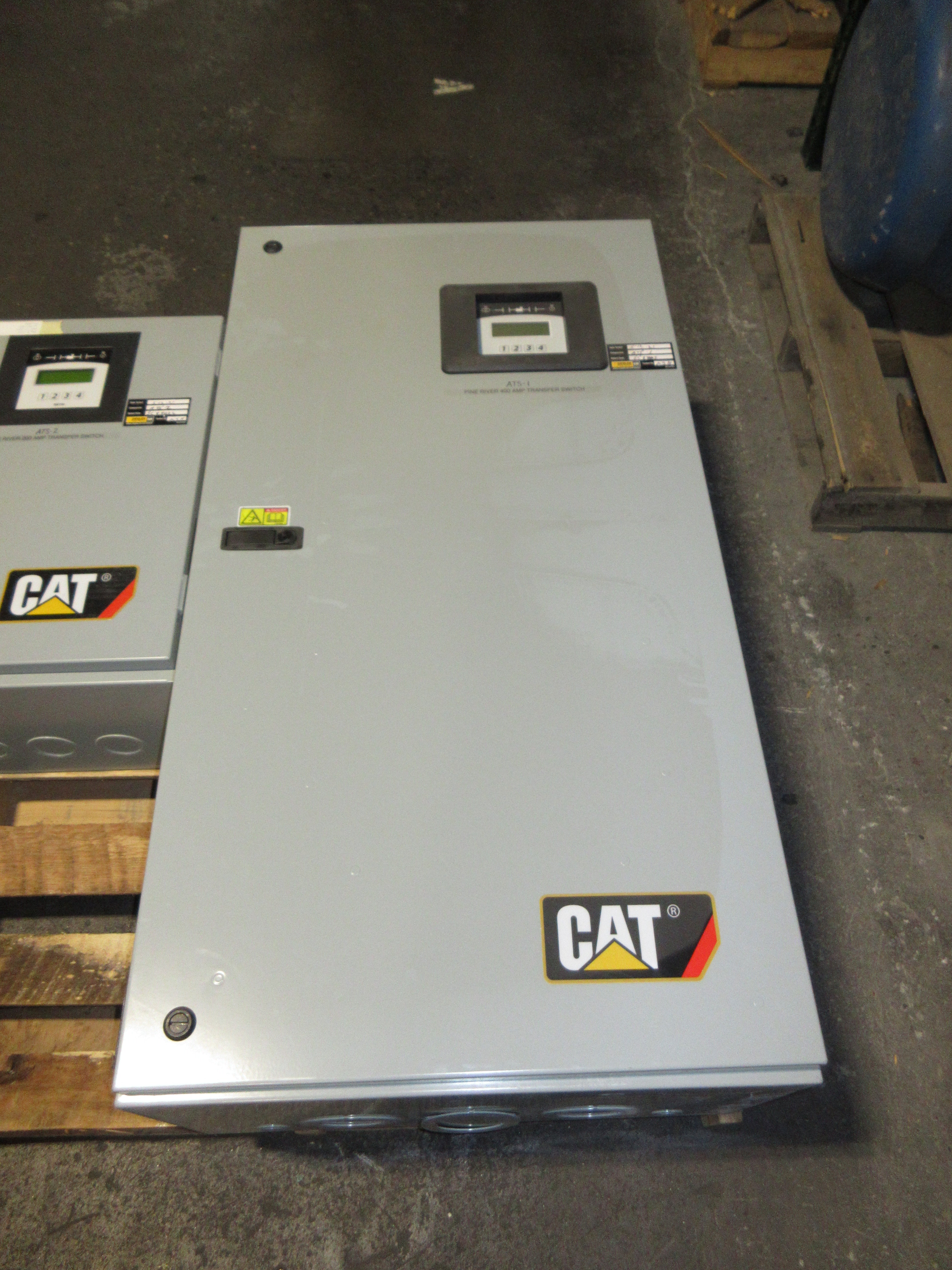 CAT Automatic Transfer Switch CTG 400A 277/480V 3Ph 60Hz Used