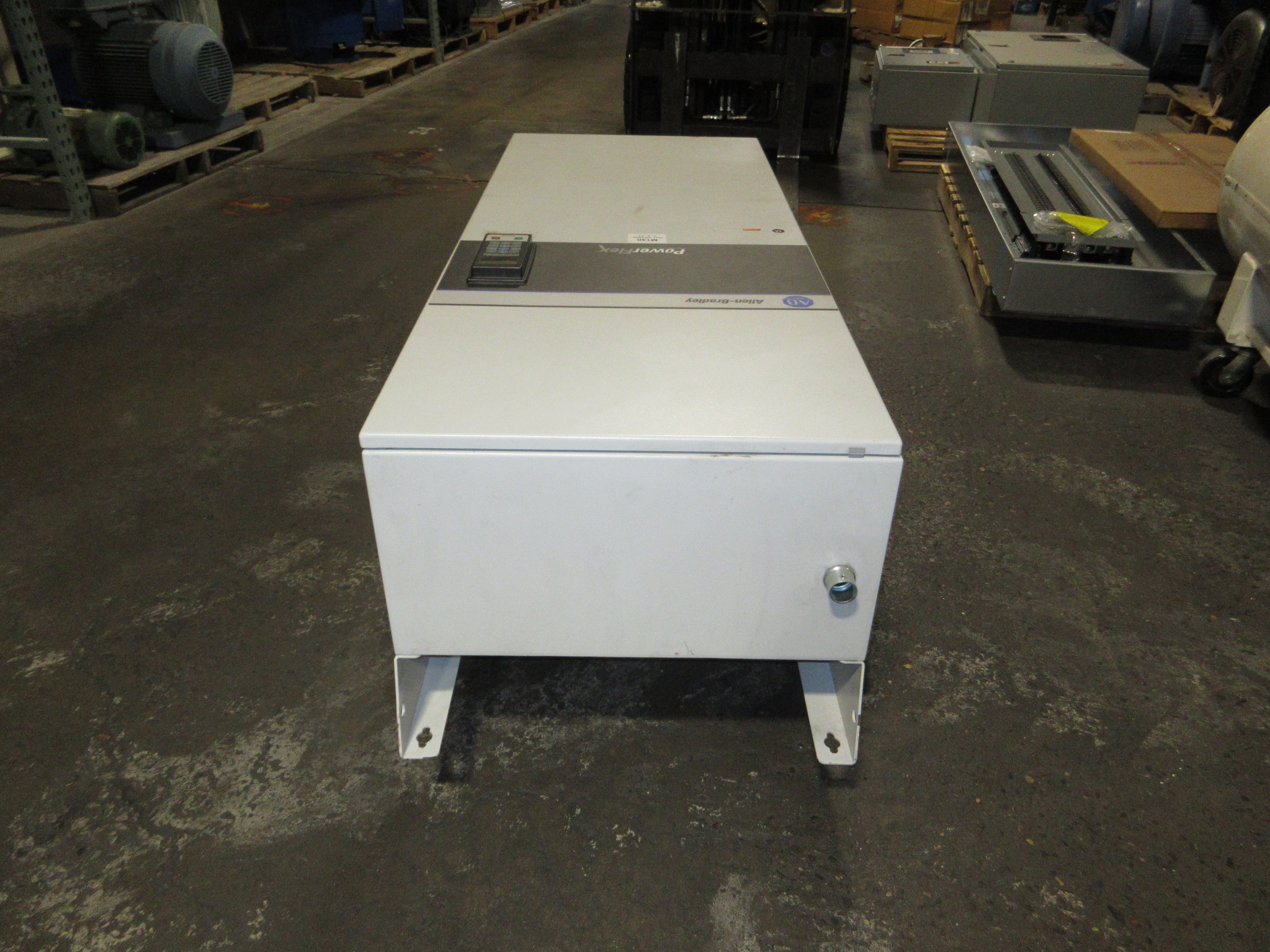 Allen-Bradley PowerFlex 755 AC Drive 20G1AGD248AA0NNNNN Ser. A 200HP 3Ph Used