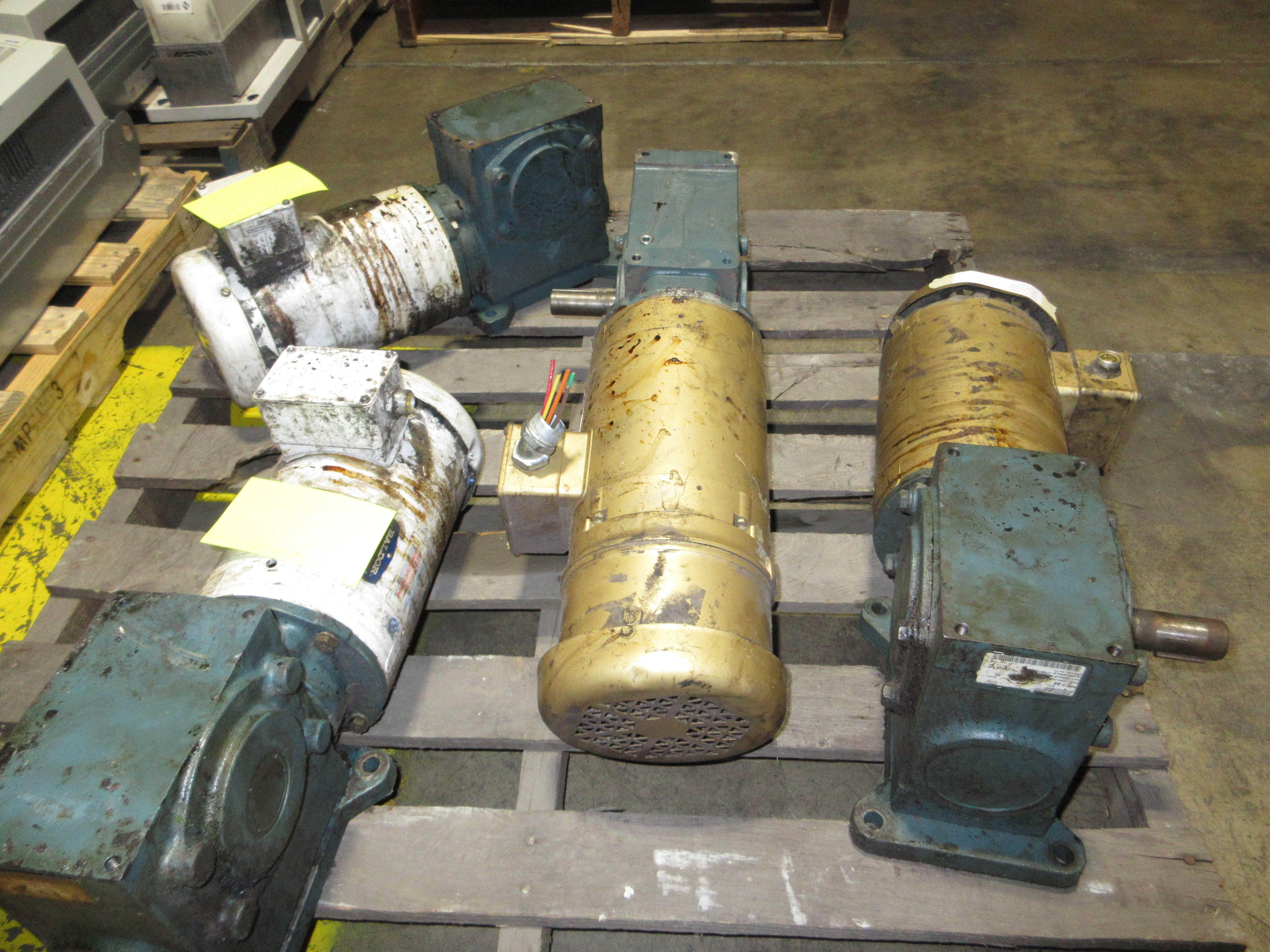 Dodge Tigear 2 Gearmotor 26Q40L56 1.55 HP In Ratio: 40:1 Used