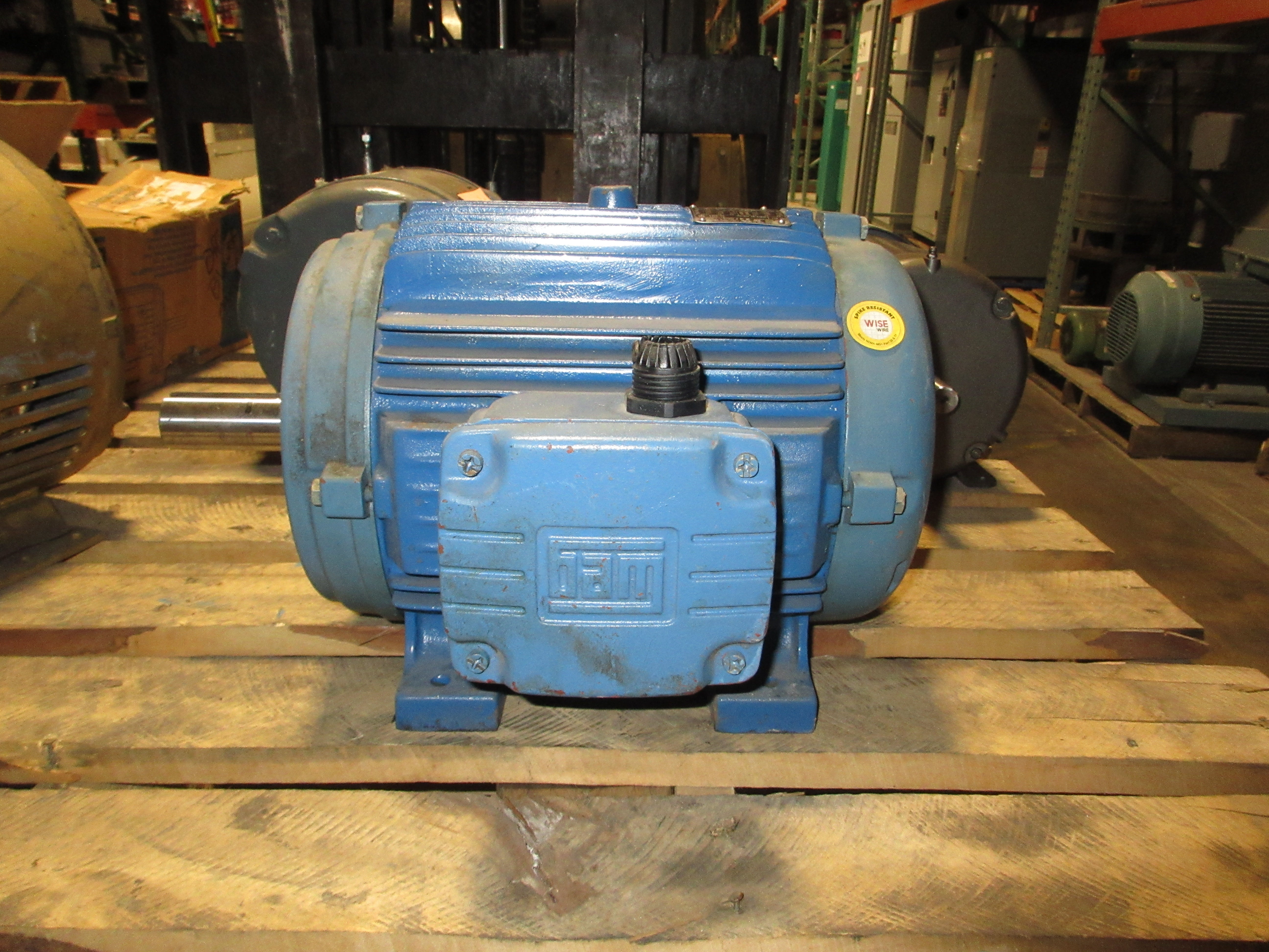 WEG Motor Z001018EP3F06084 10HP 1800RPM 208-230/460V 28.4-25.5/12.8A Used