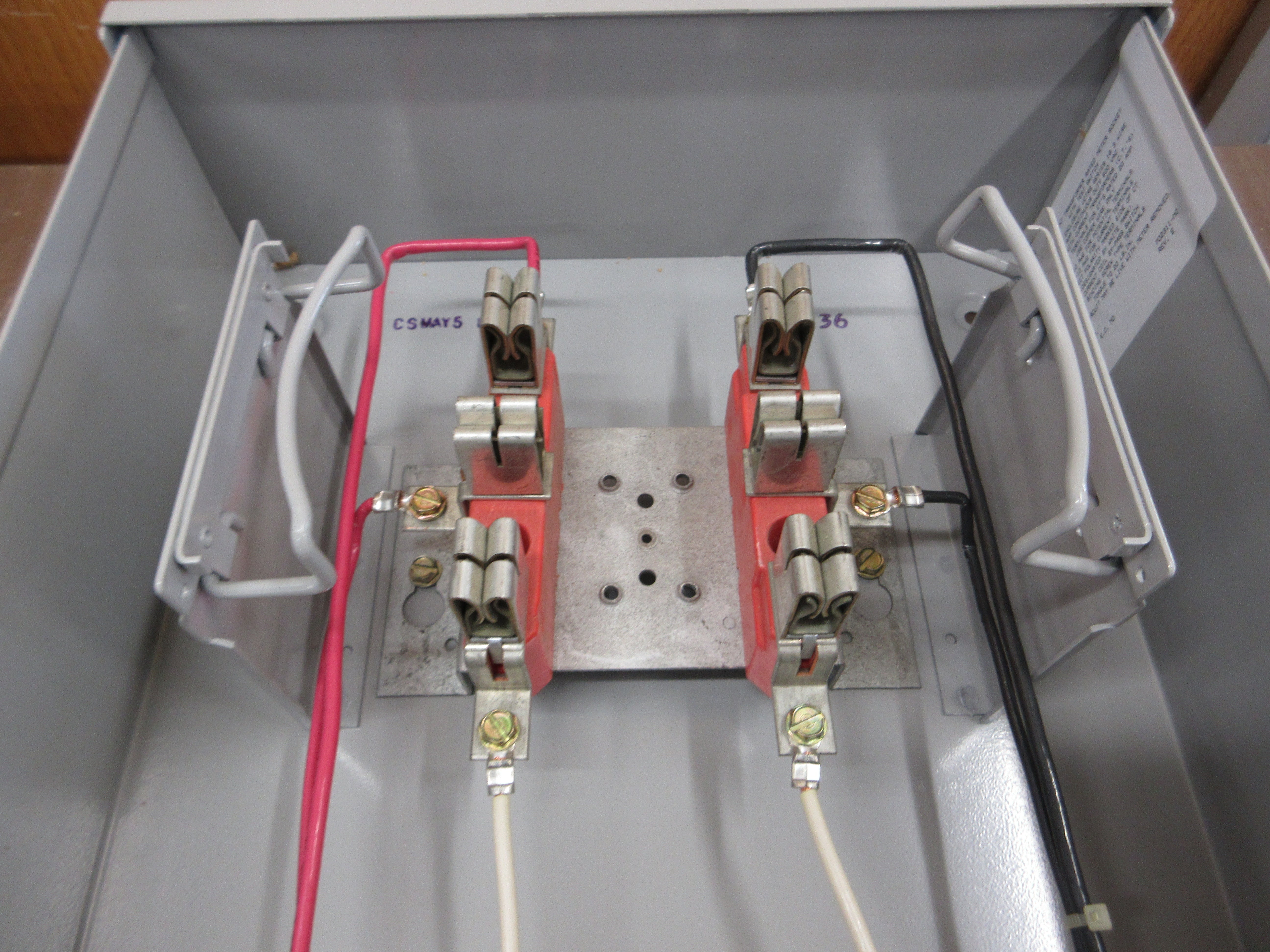 Milbank Meter Socket CE136 20A New Surplus