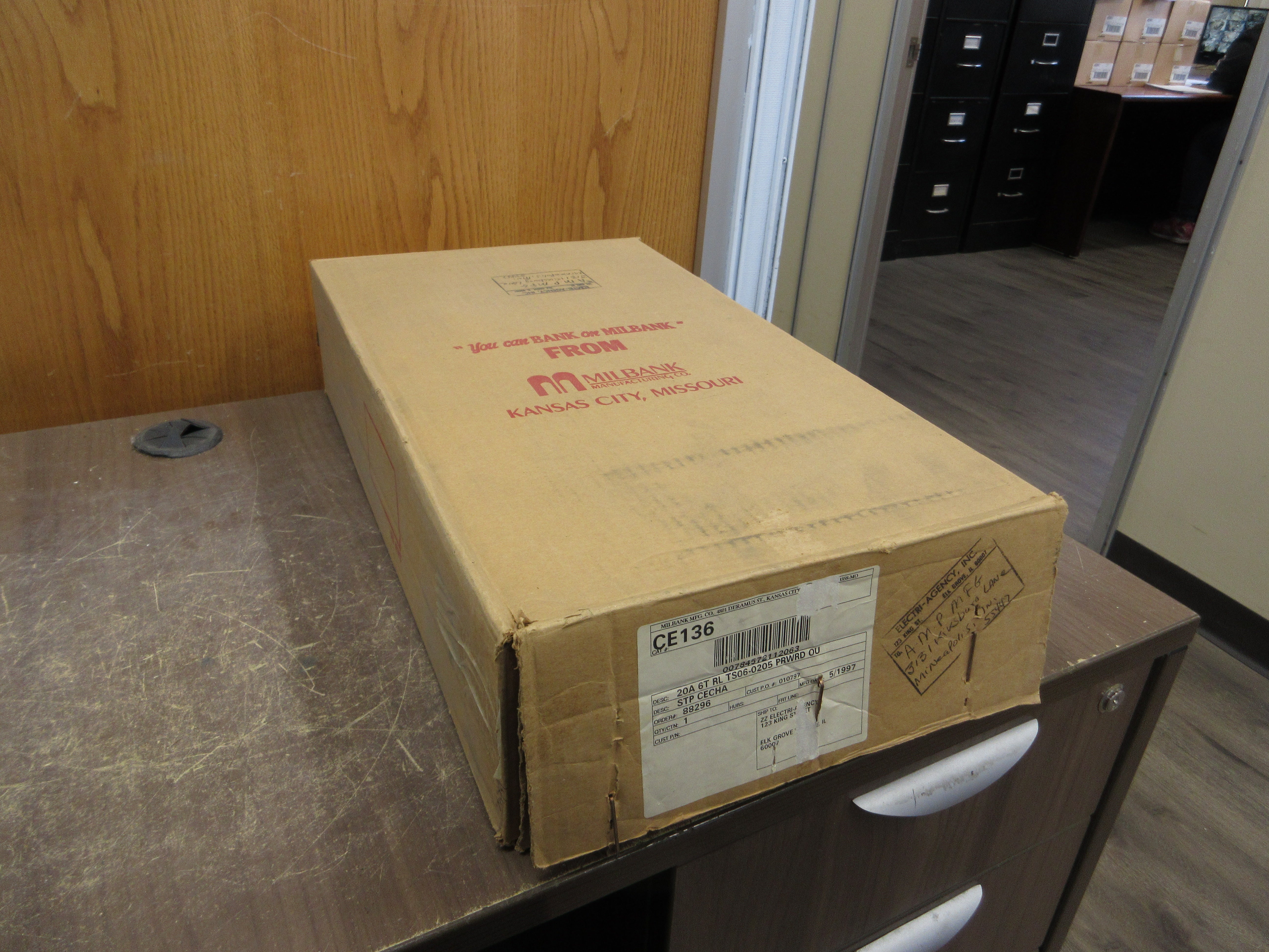 Milbank Meter Socket CE136 20A New Surplus