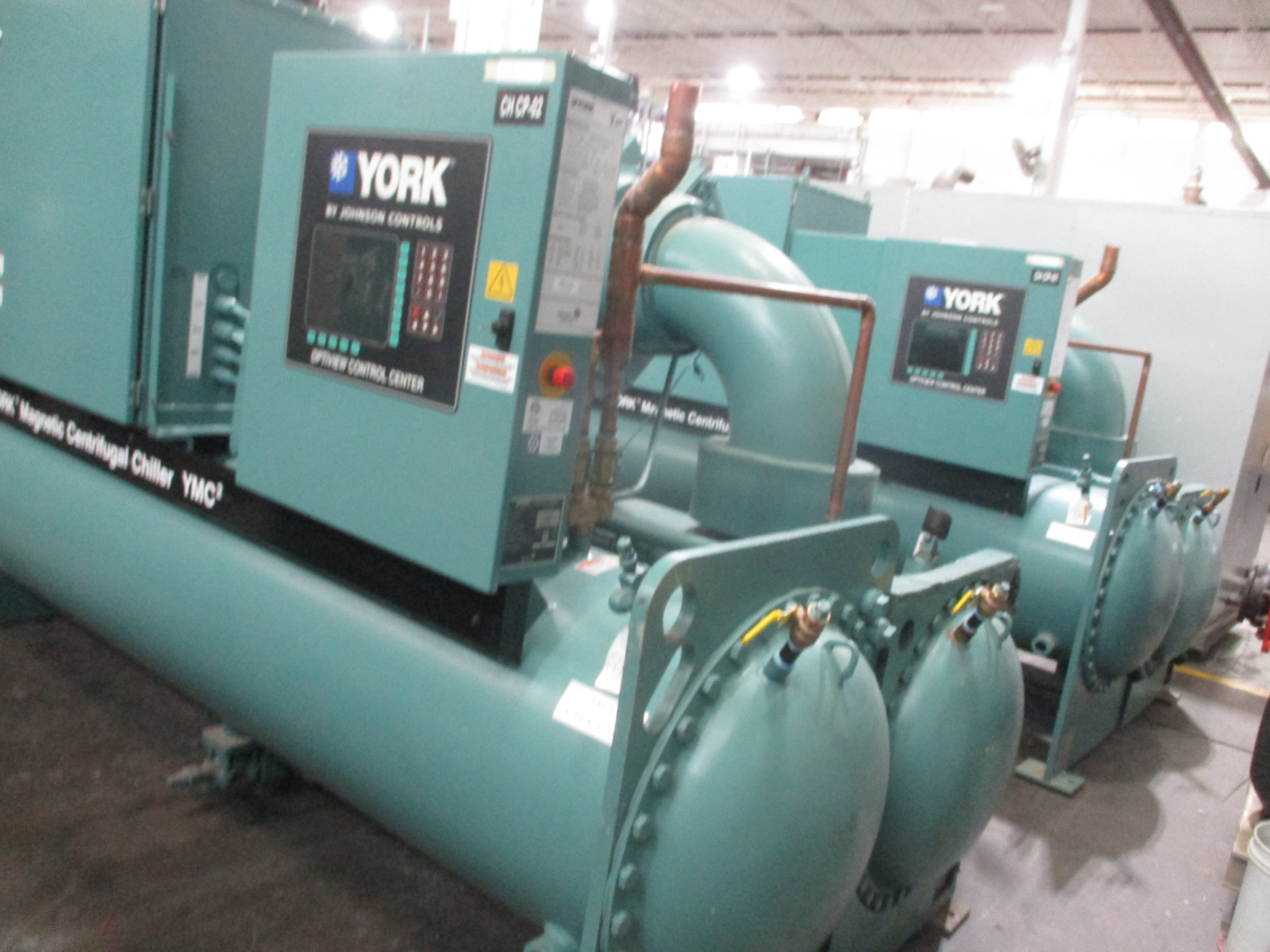 York YMC2 Water Cooled Chiller YMC2-S0879AA 250 ton 460V 3Ph R-134A 14,082 Opera