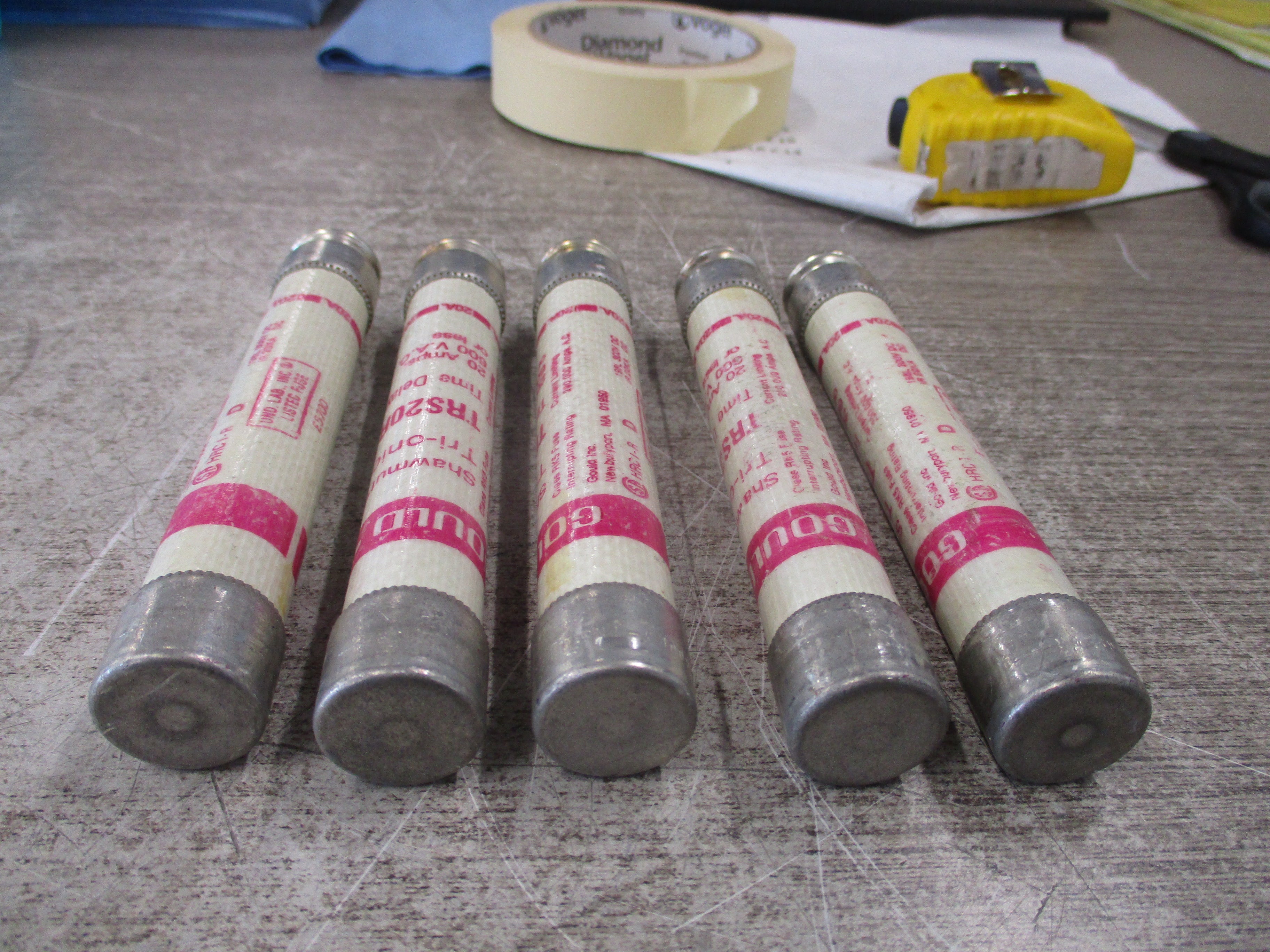 Gould Shawmut Tri-Onic Fuse TRS20R 20A 600V *Lot of 5* Used