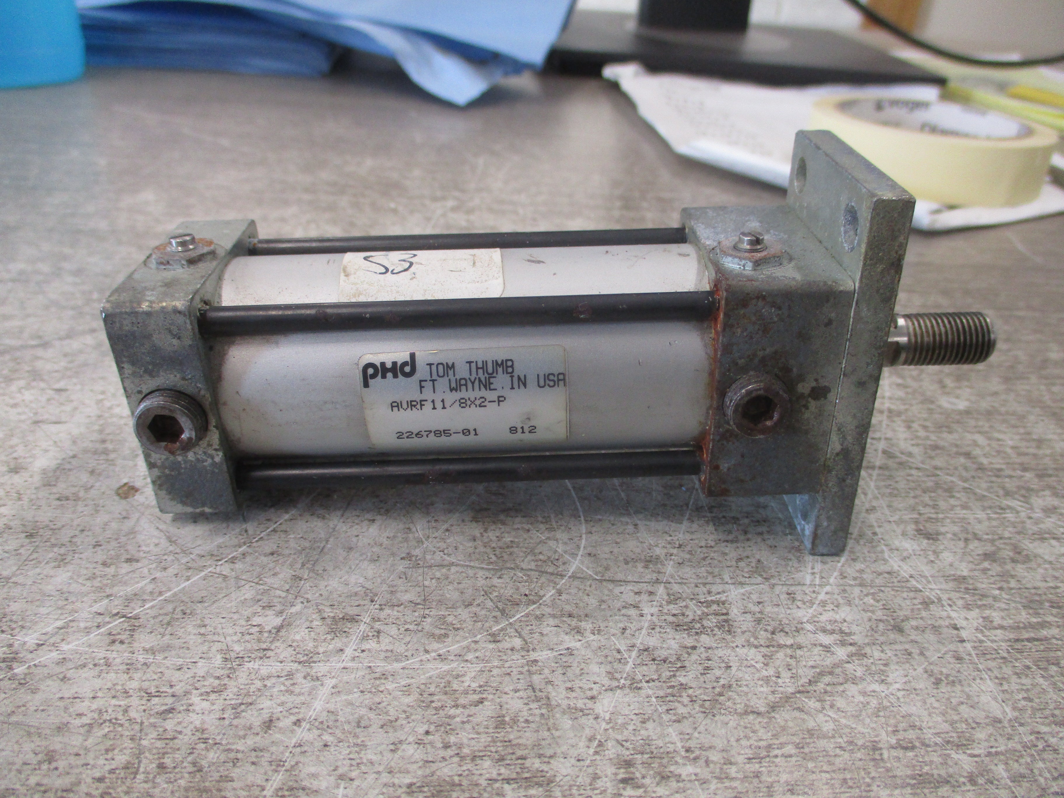 PHD Air Cylinder AVRF11/8X2-P Used