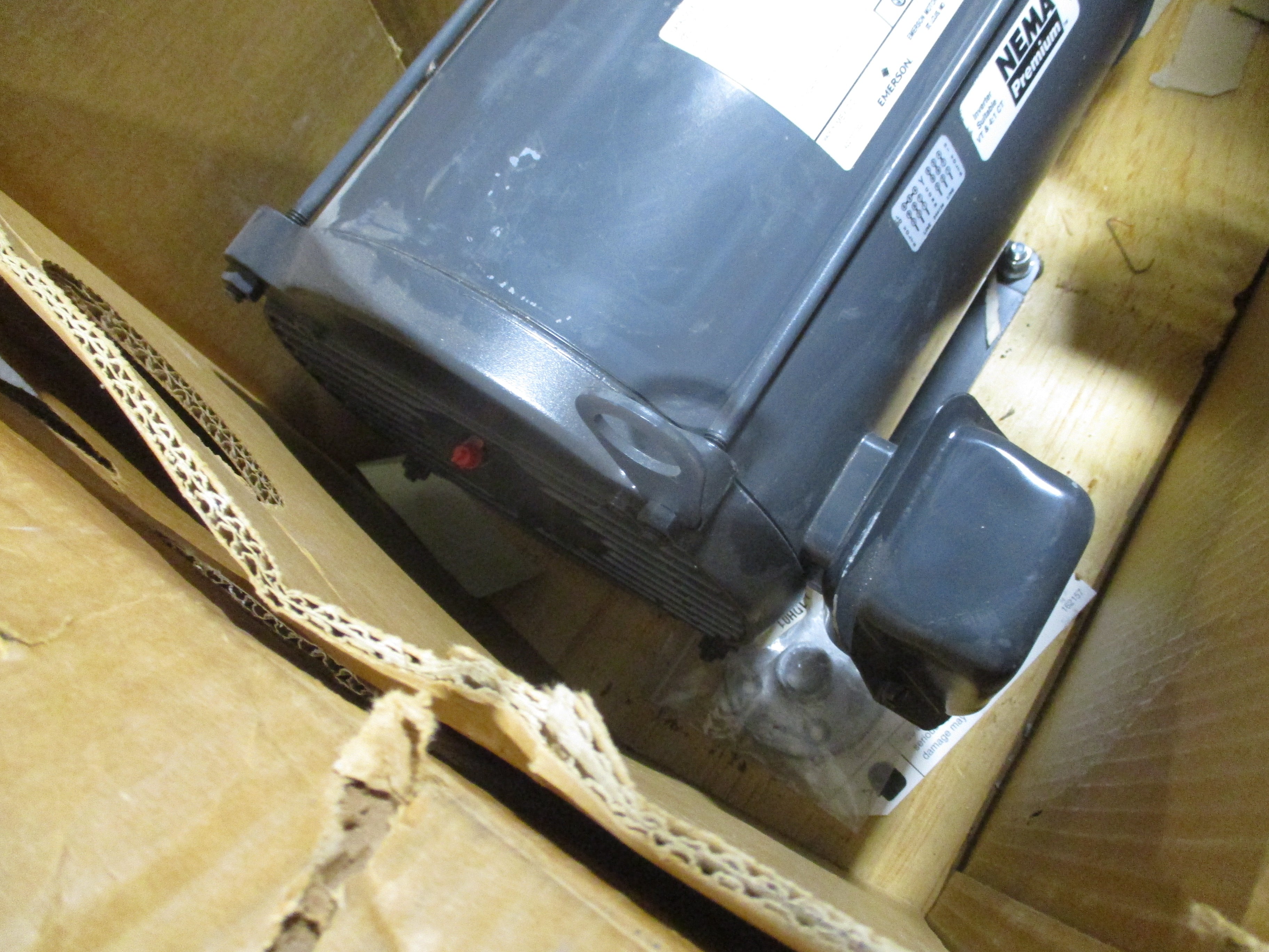 Emerson CA35 10.00HP 230/460V 1800RPM 23.80/11.90A 60Hz 3PH Frame: 215T Enclosur