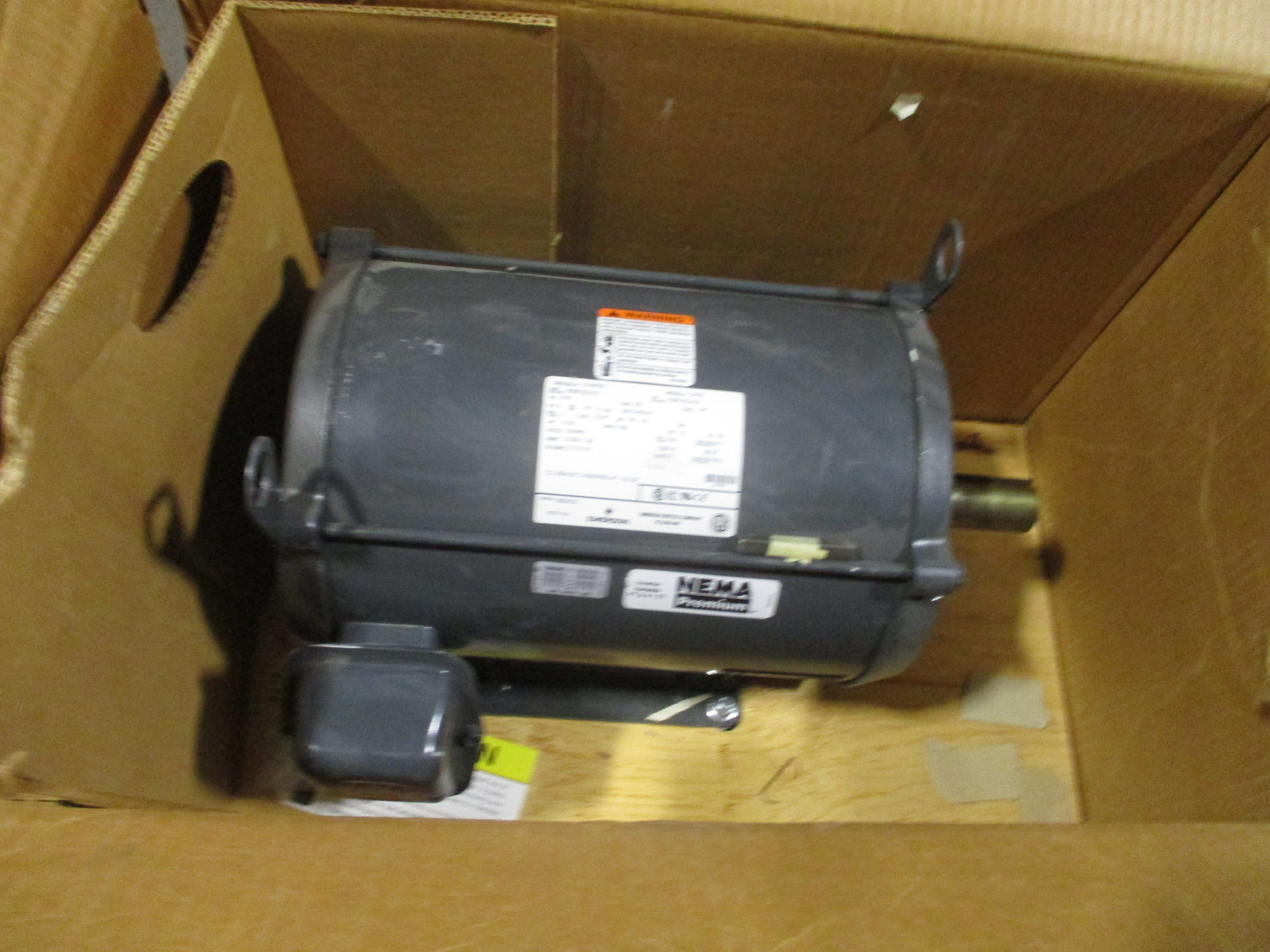 Emerson CA35 10.00HP 230/460V 1800RPM 23.80/11.90A 60Hz 3PH Frame: 215T Enclosur