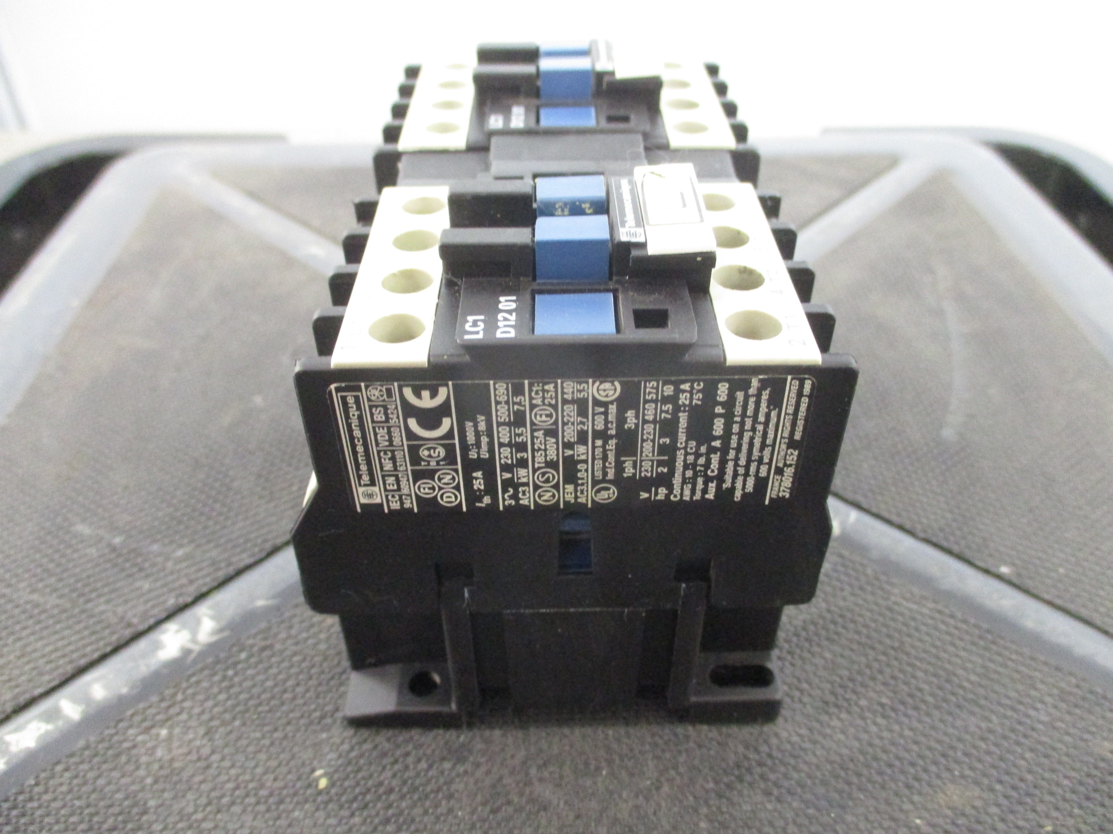Telemecanique Reversing Contactor LC1 D12 01 120V Coil 25A 600V Used
