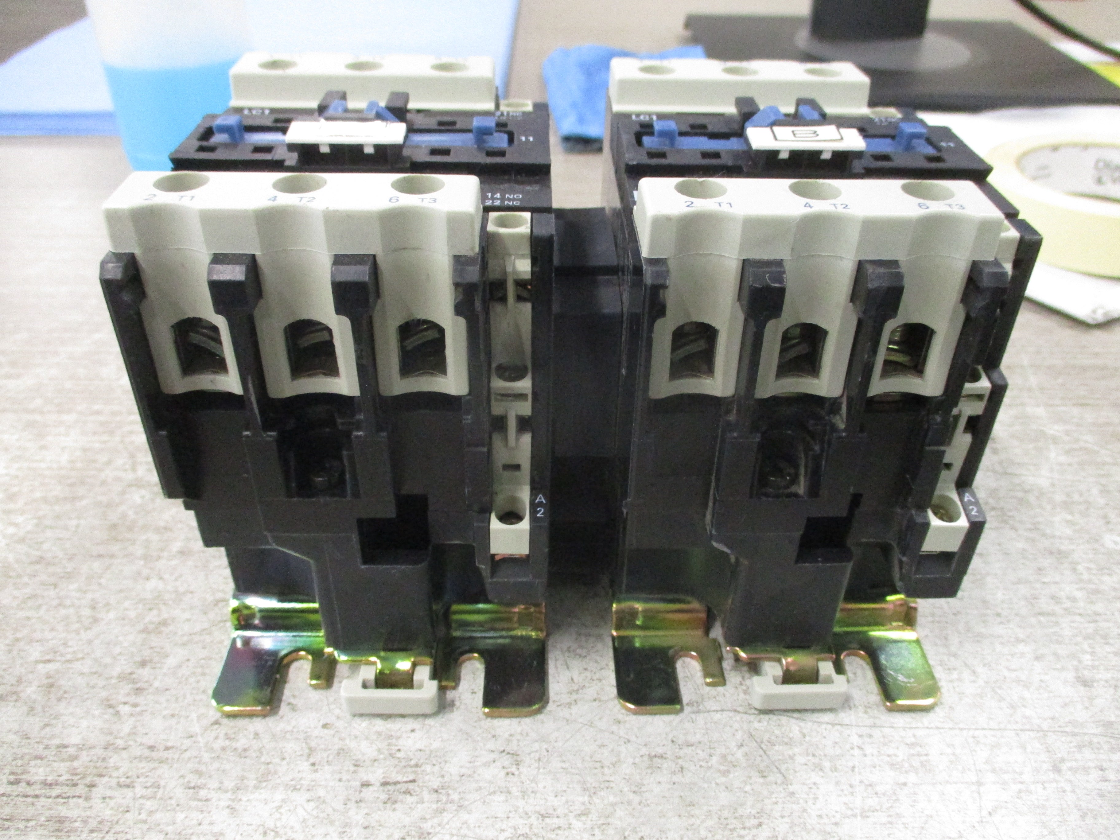 Telemecanique Reversing Contactor LC1 D6511 120V Coil 80A 600V *Chipped Corner* Used